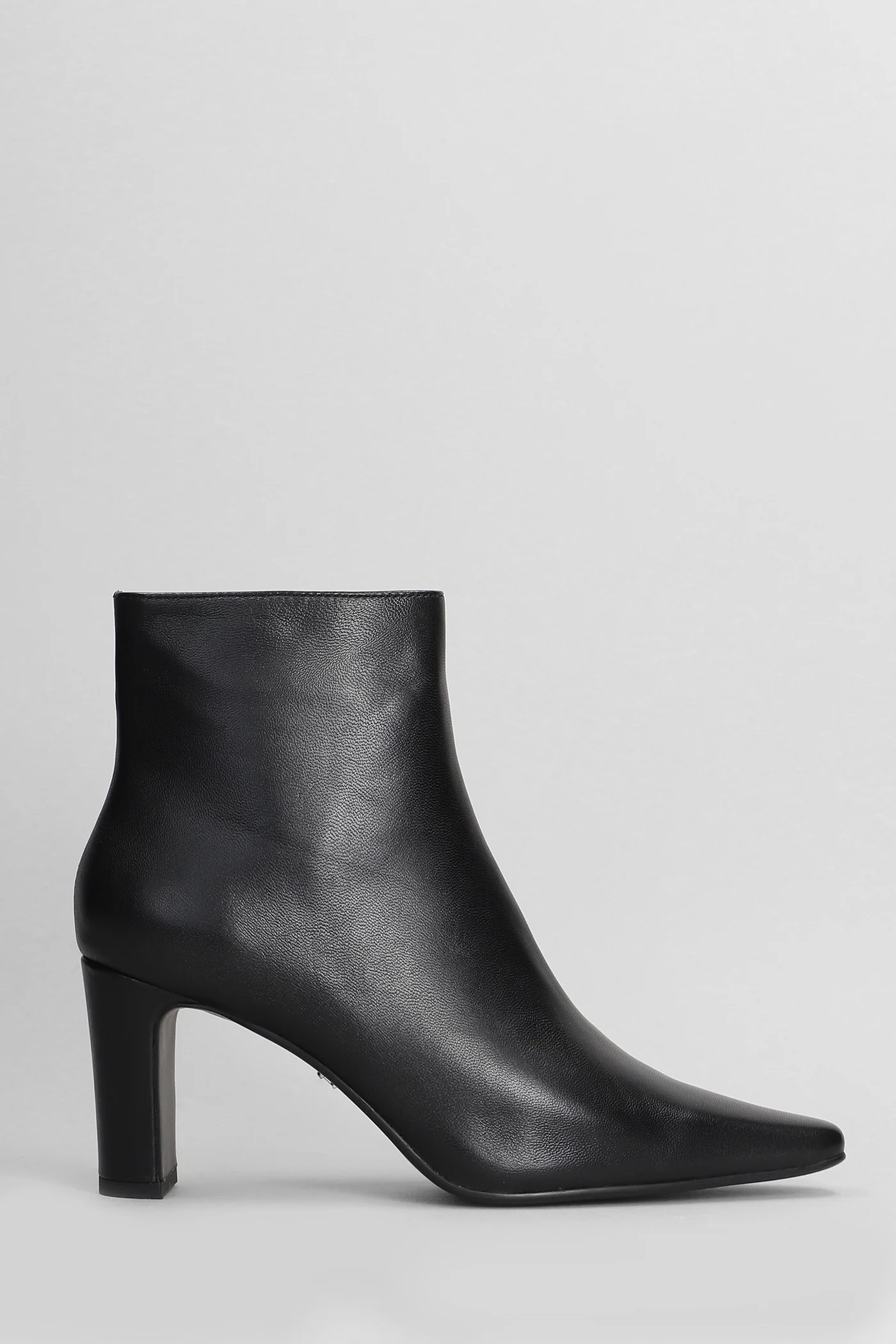Lille High heels Ankle boots in black leather