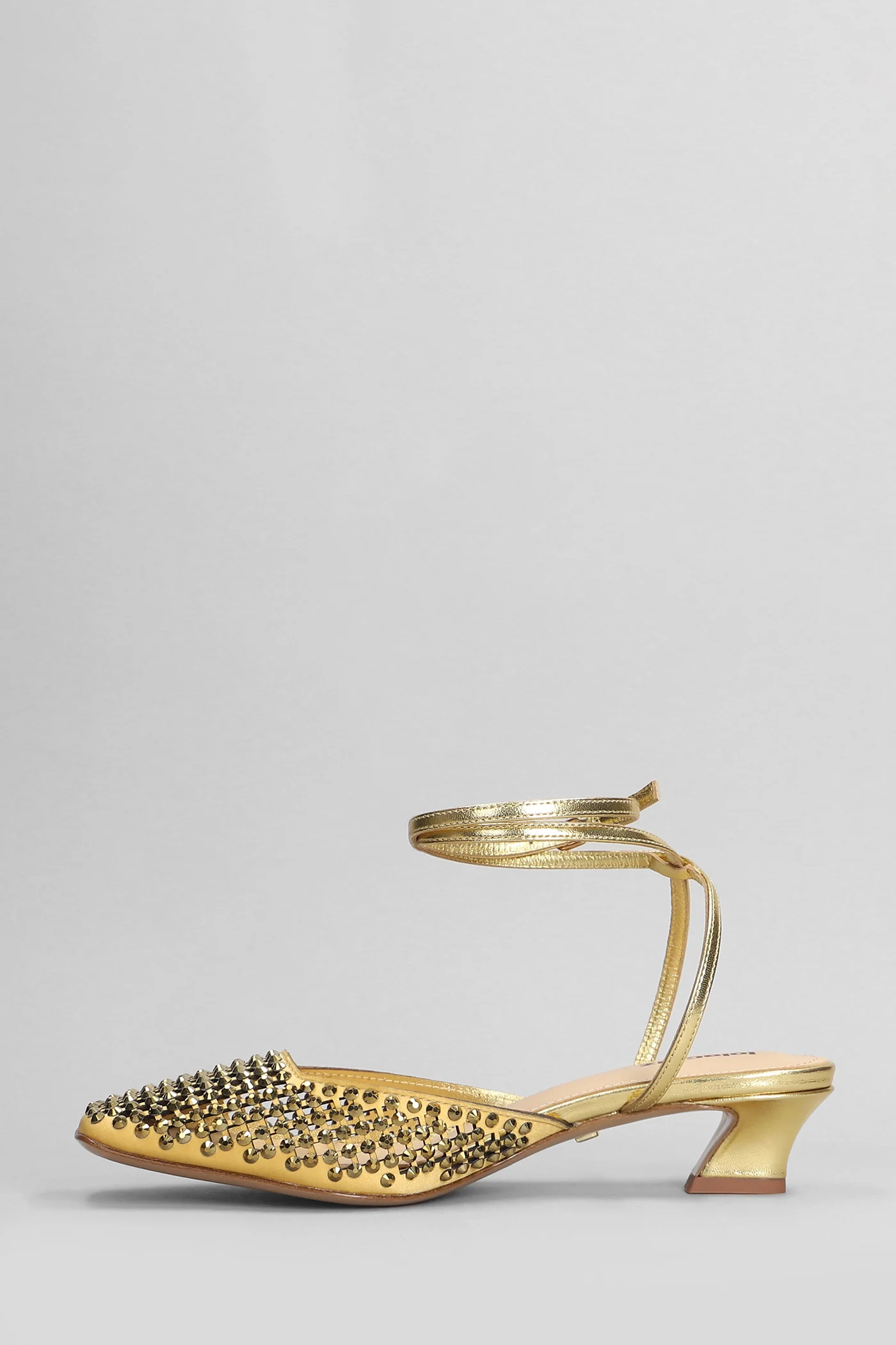 Pia Pumps in gold leather - Image 3