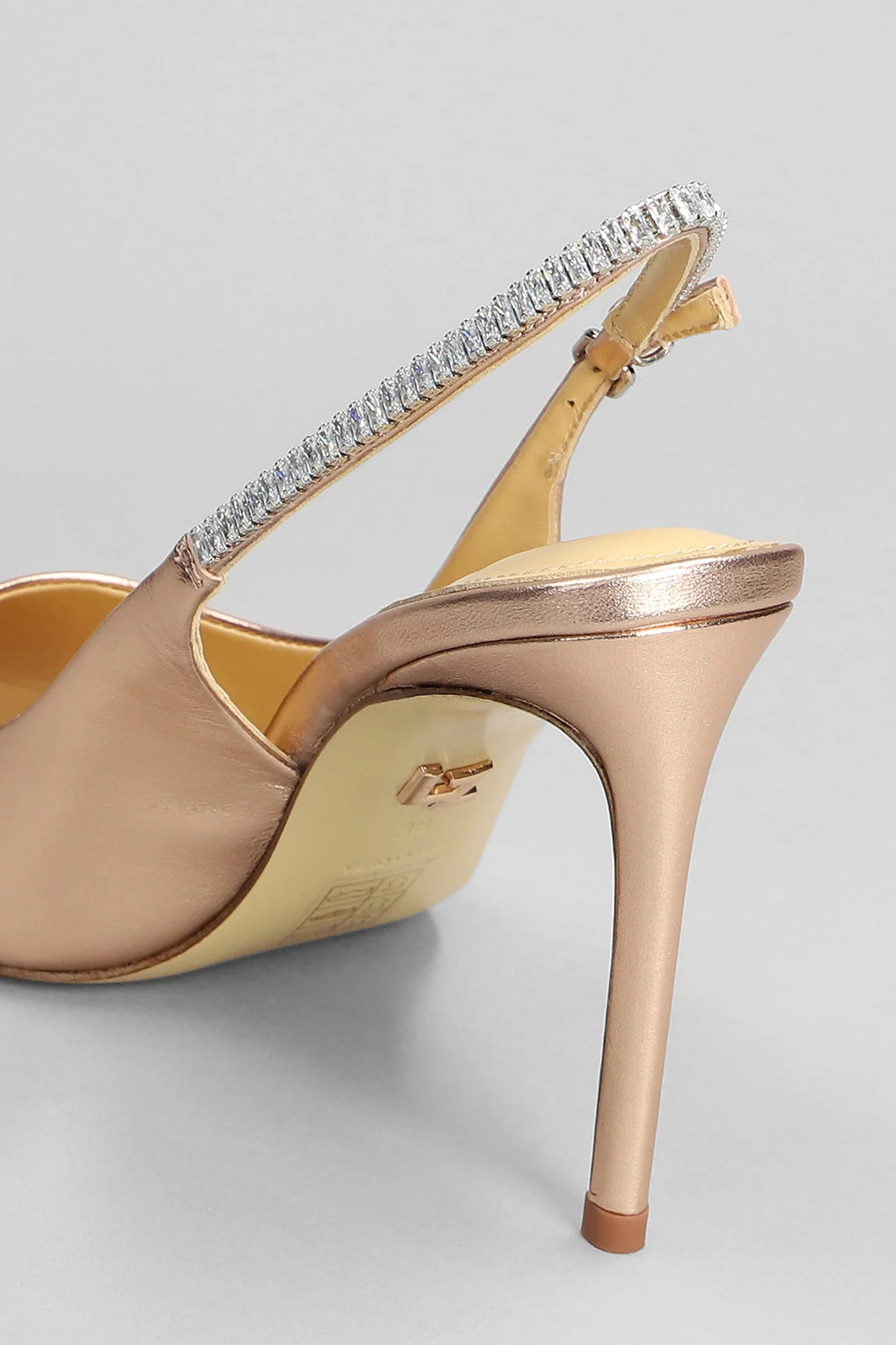 Pumps in copper leather - Image 5