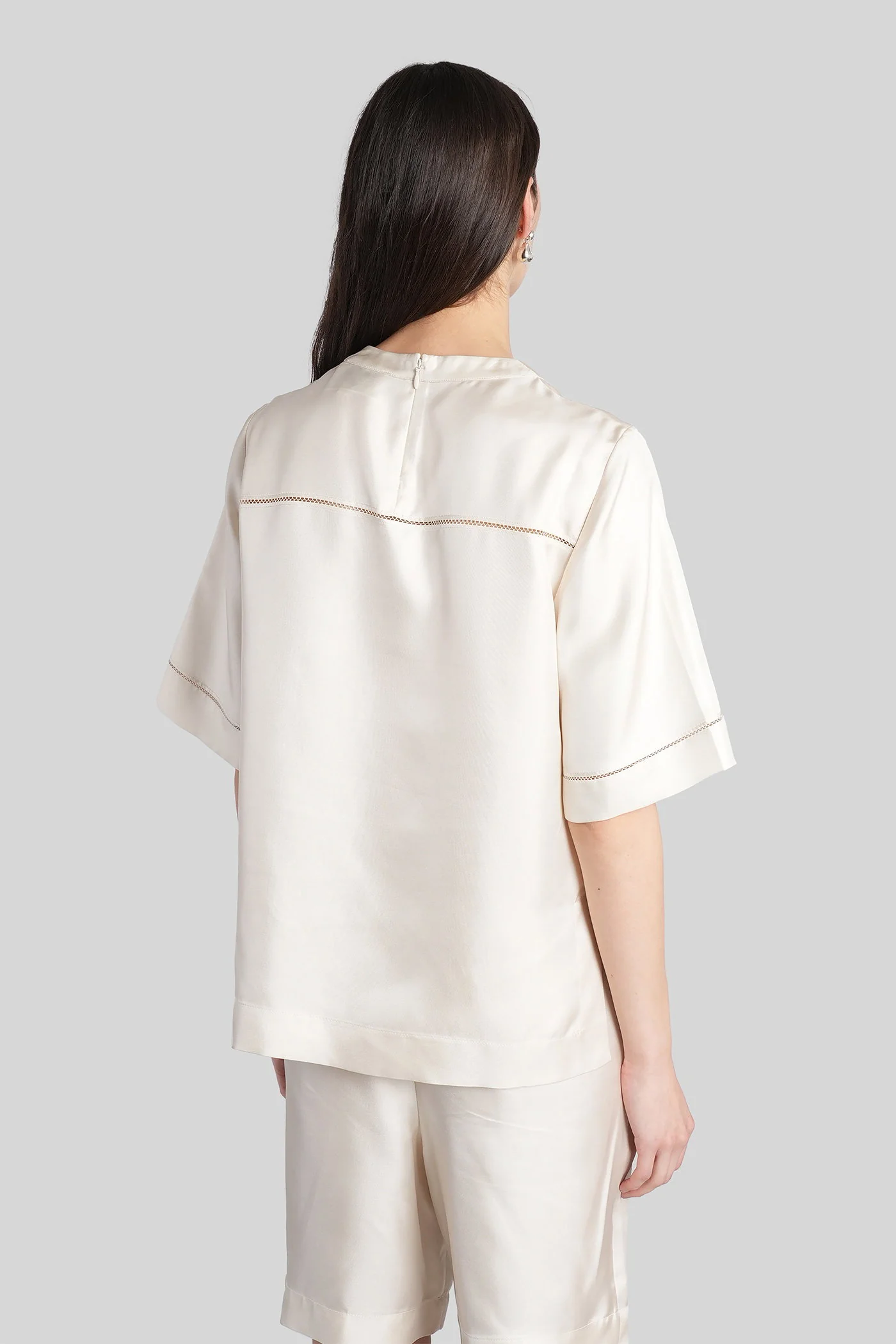 Havana T-Shirt in beige silk - Image 3