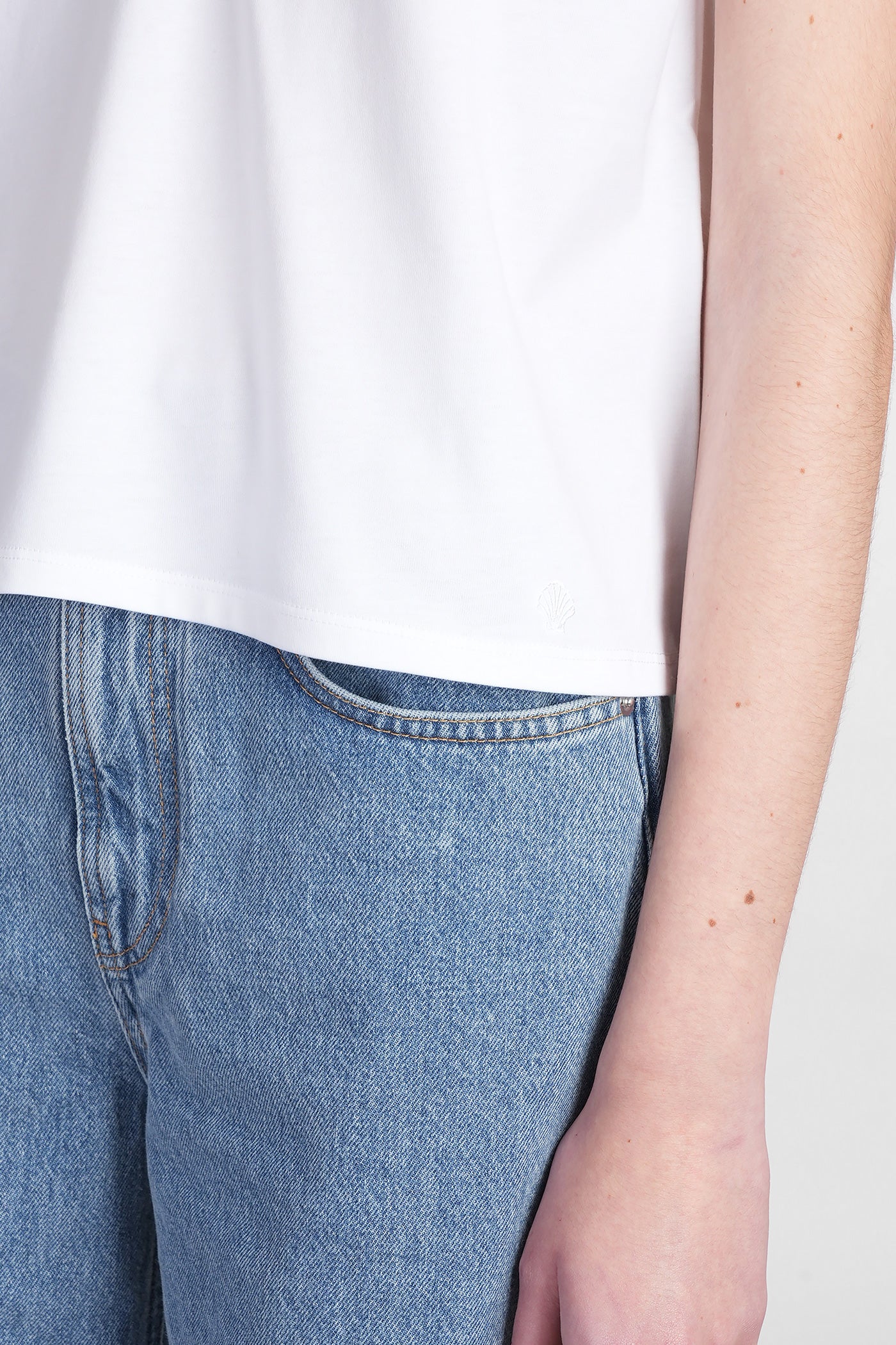 Faaa T-Shirt in white cotton - Image 5