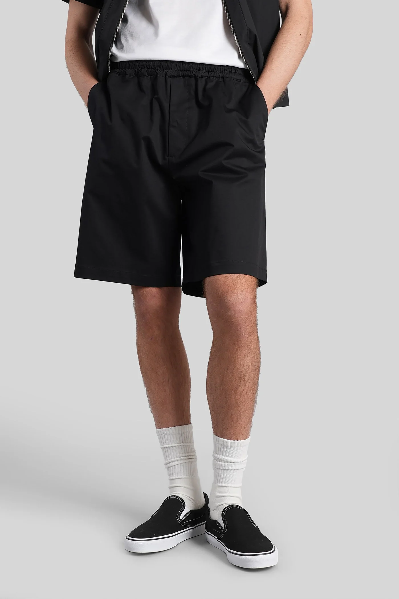 George Shorts in black cotton