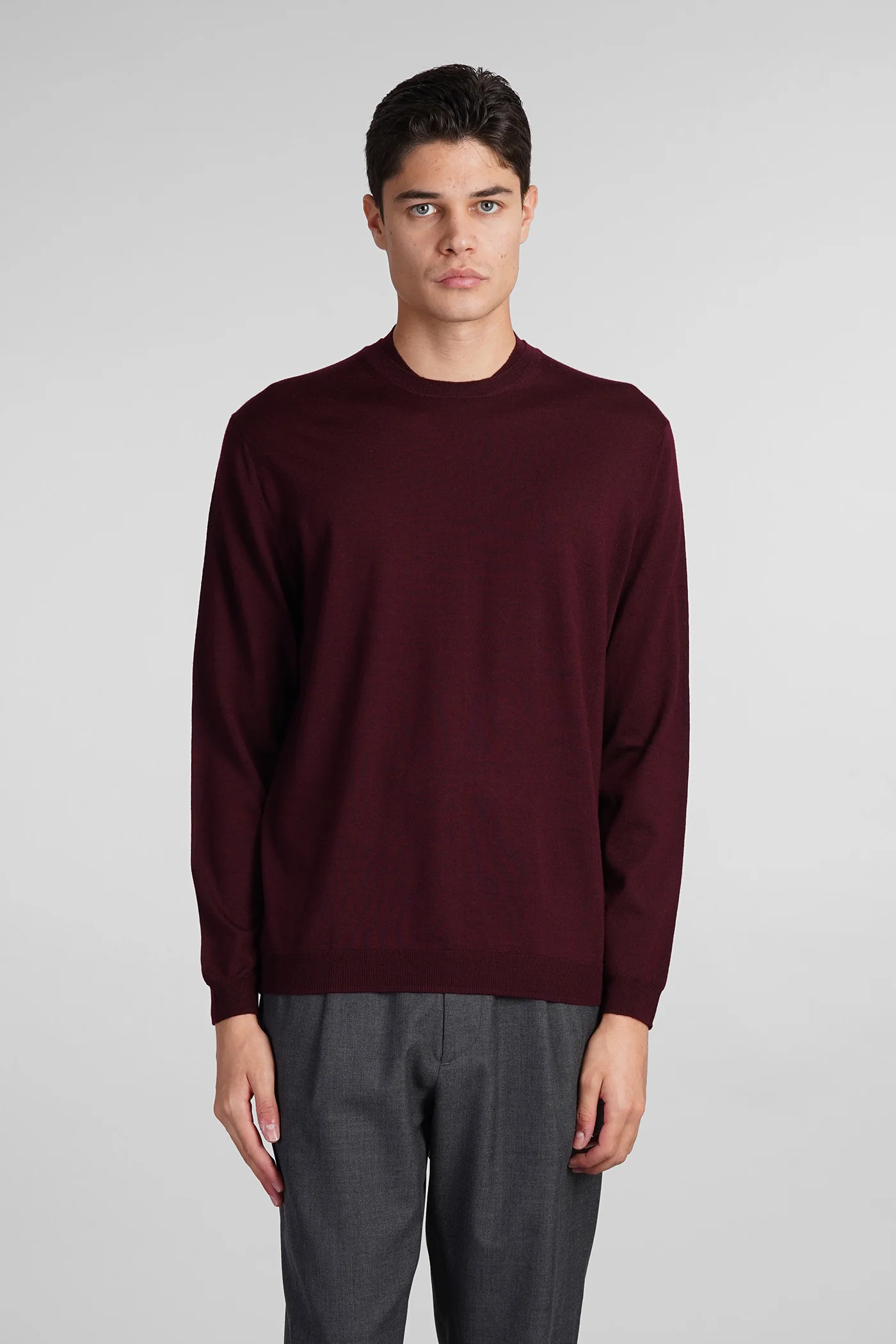 K139 Knitwear in bordeaux wool