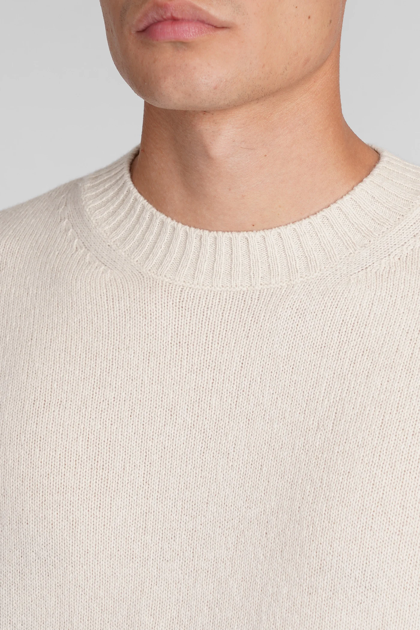 K189 Knitwear in beige wool - Image 4