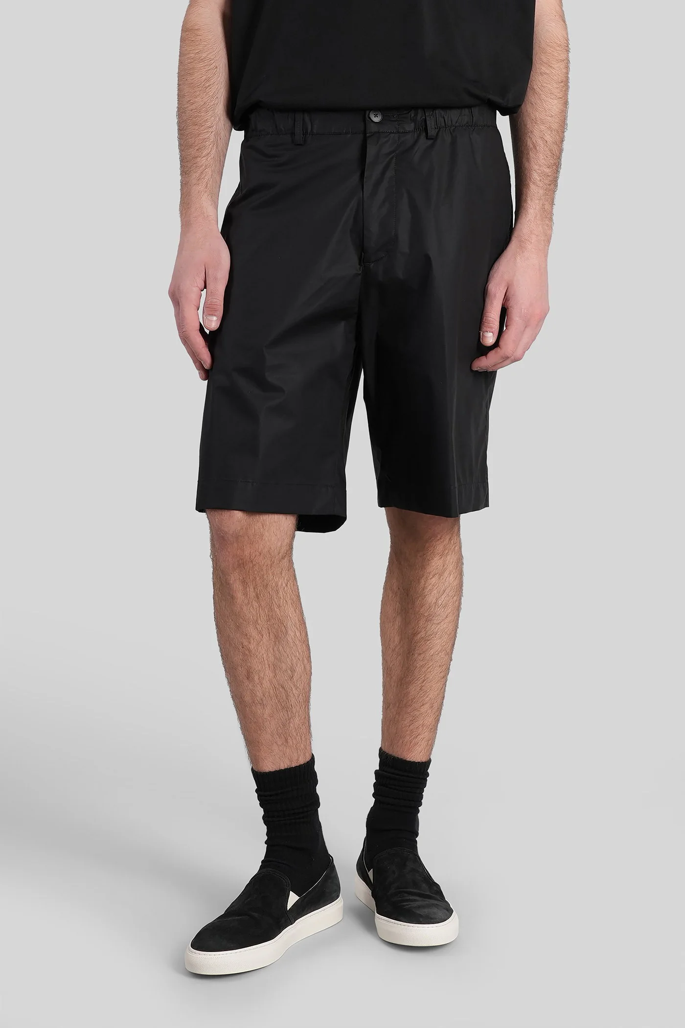Kim Shorts in black cotton