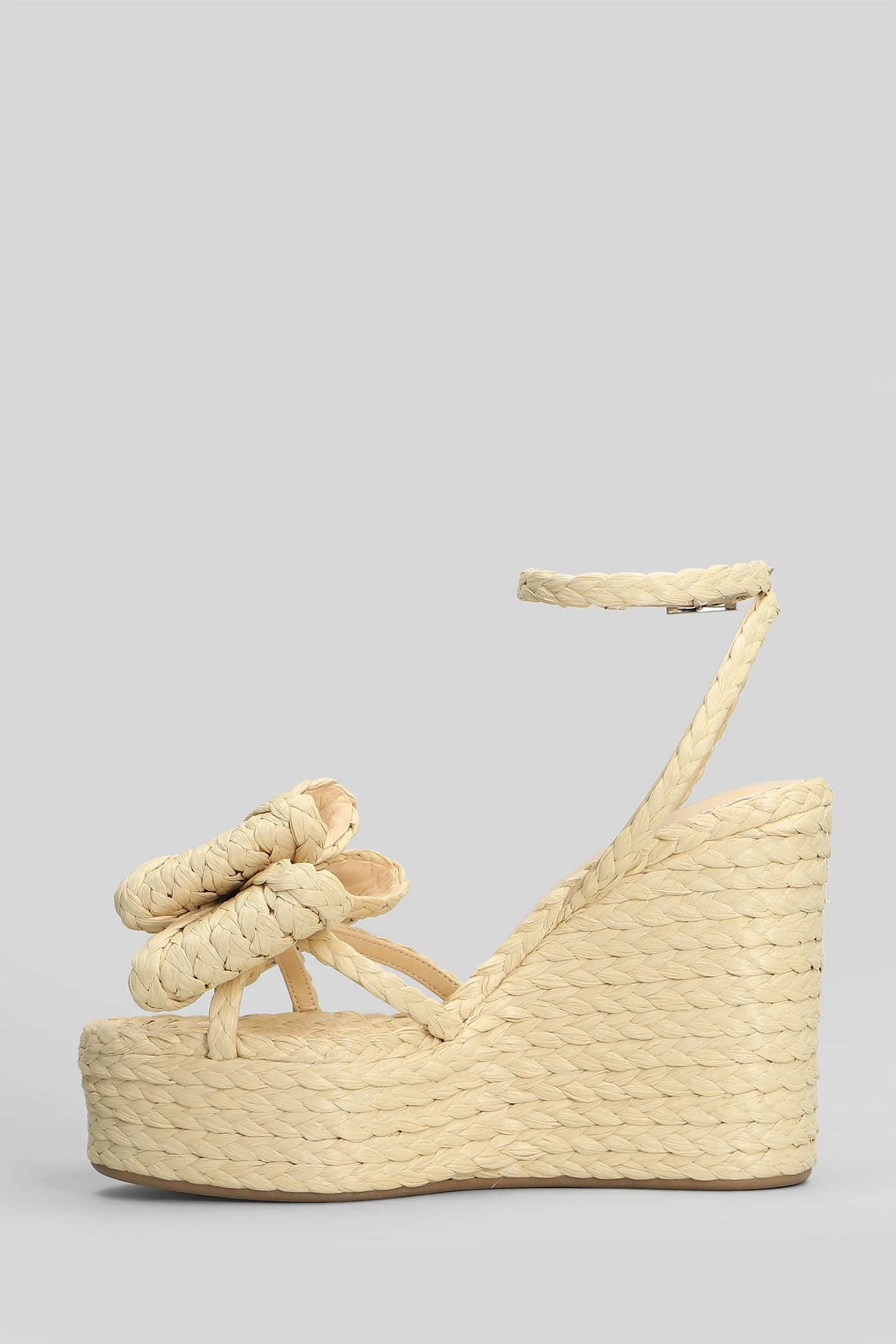 Le cadeau Sandals in beige raffia - Image 3