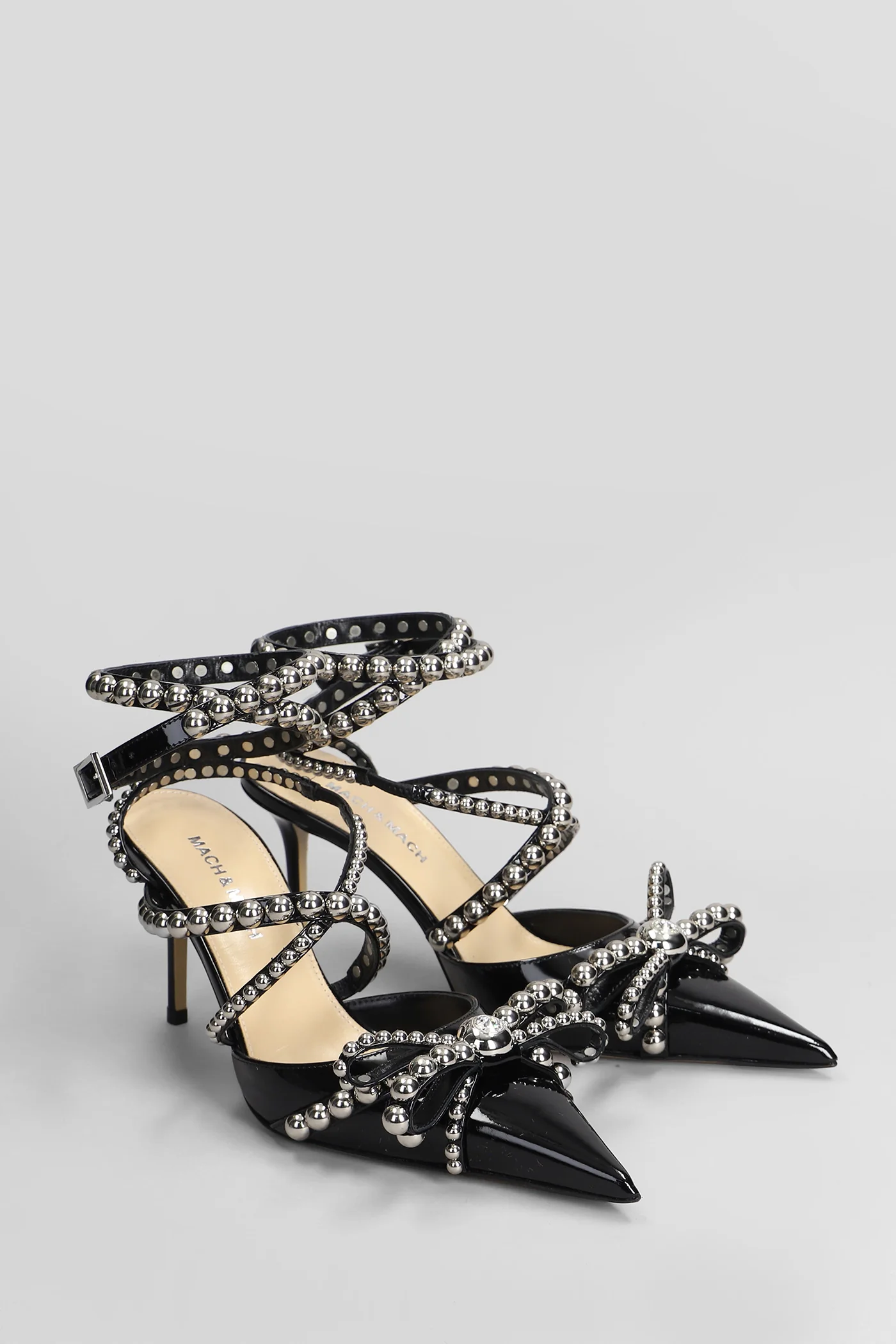Pumps in black leather - Image 2