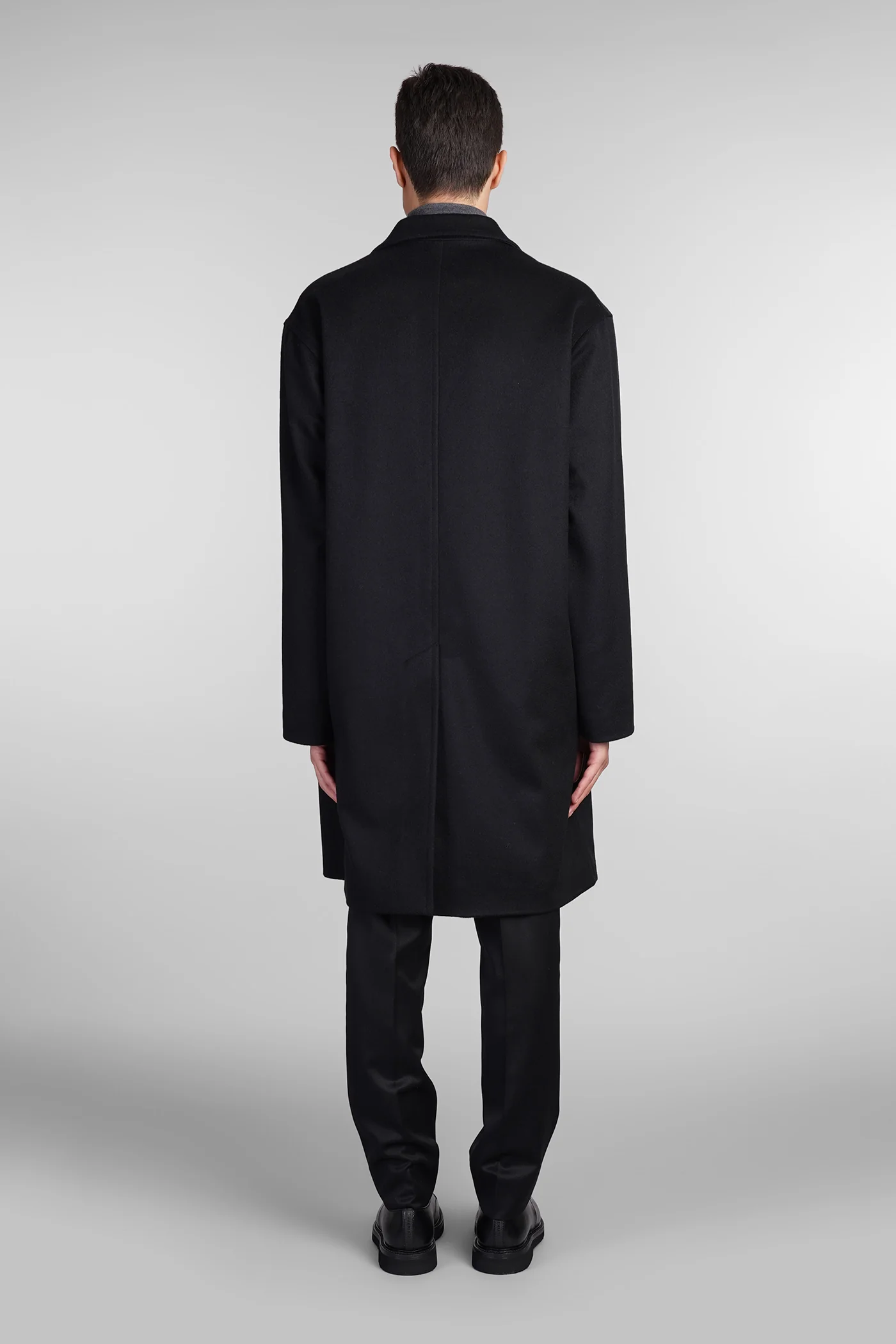 Renfrew Coat in black wool - Image 3