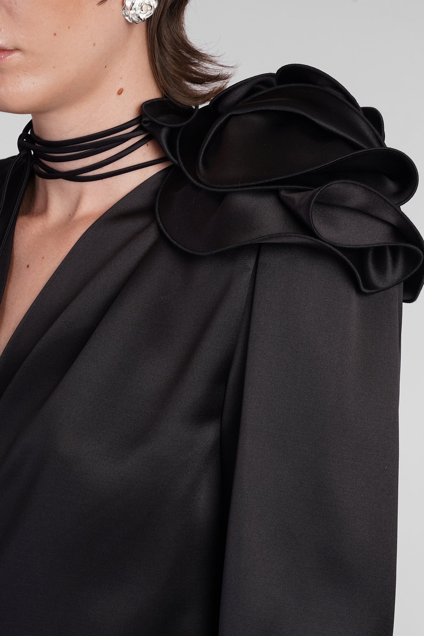 Blouse in black silk - Image 5