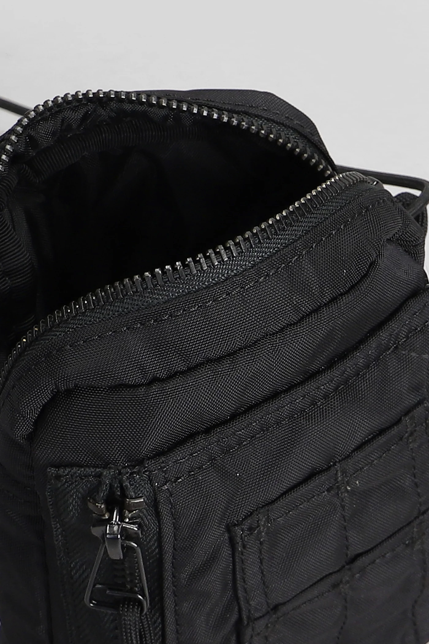 Maha ma Shoulder bag in black nylon - Image 4