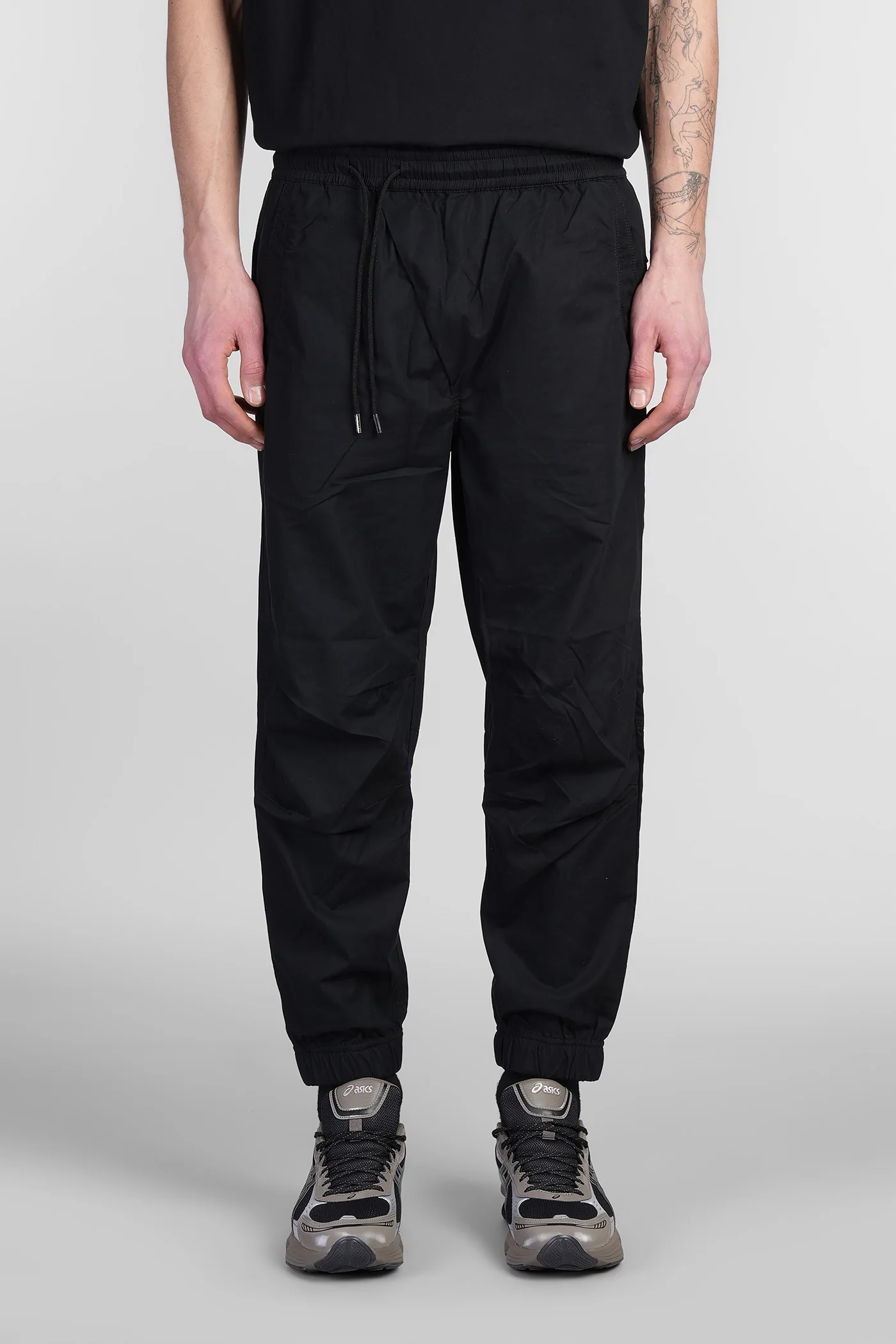 Pants in black cotton