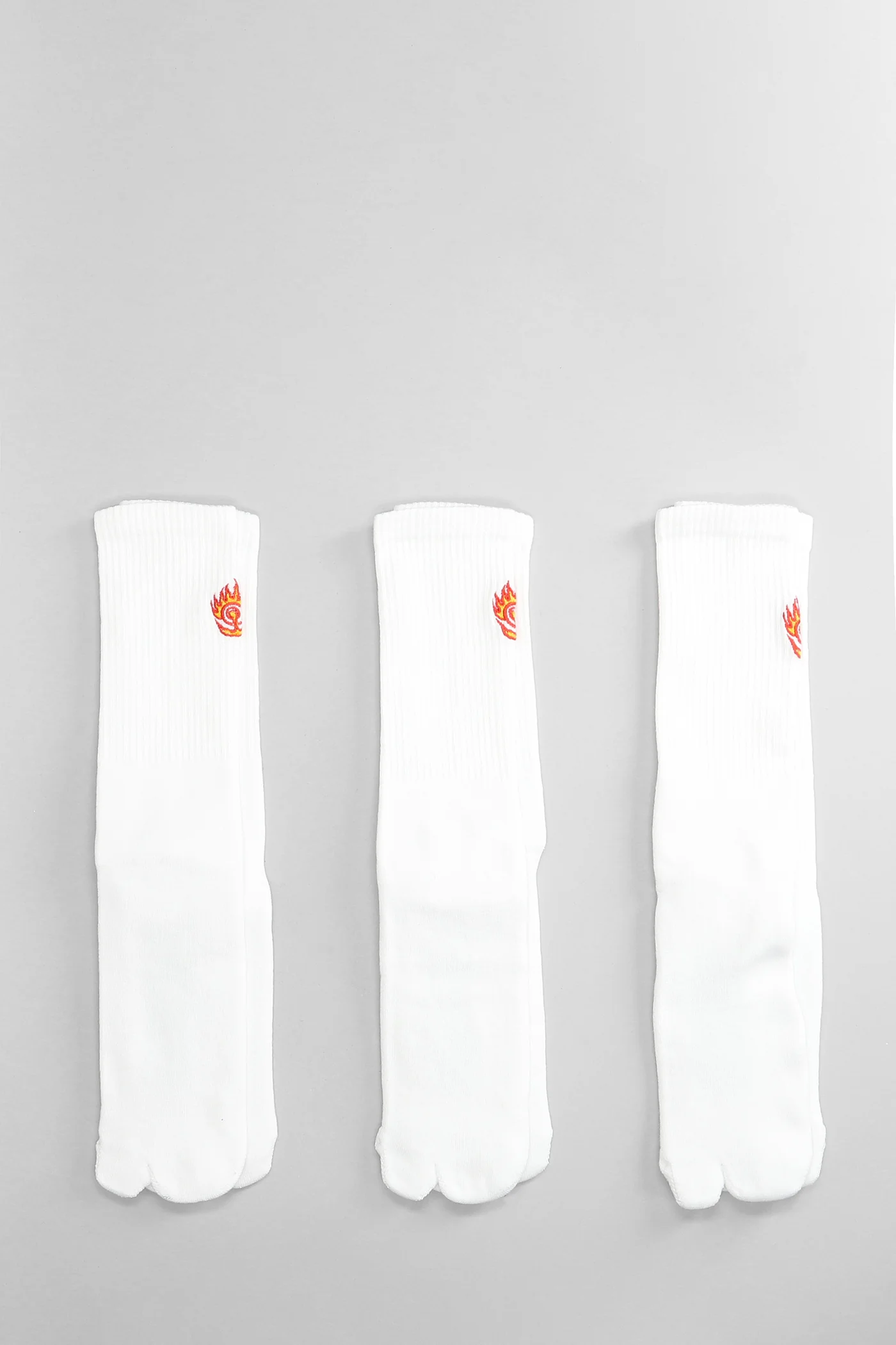 Socks in white cotton