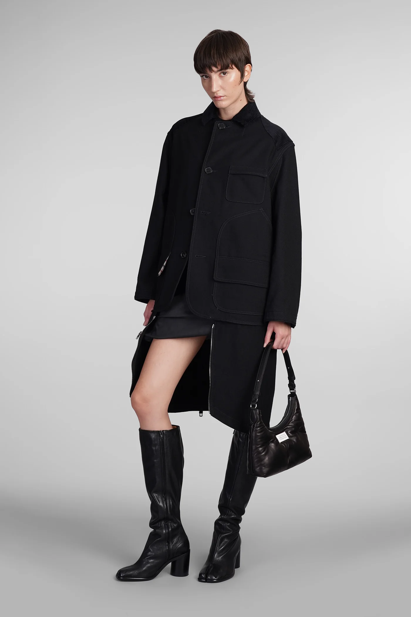 Coat in black wool - Image 2