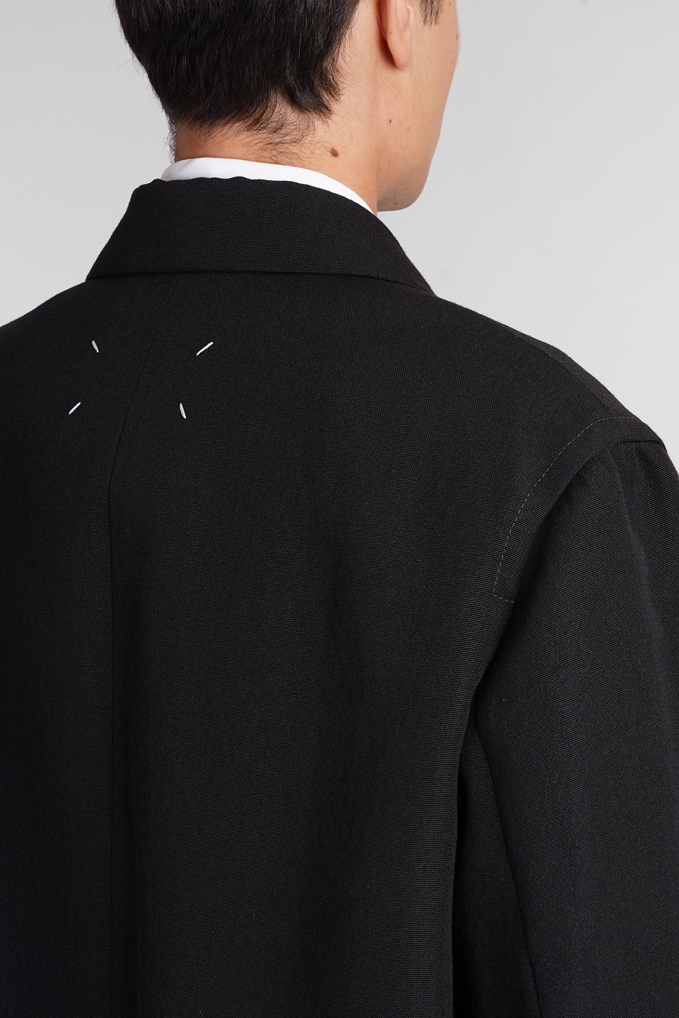 Coat in black wool - Image 4