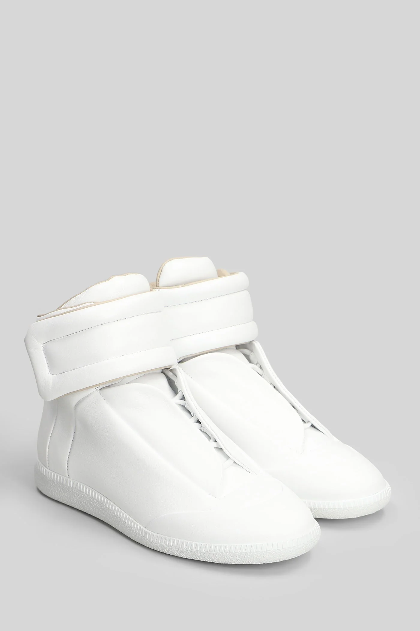 Future Sneakers in white leather - Image 2