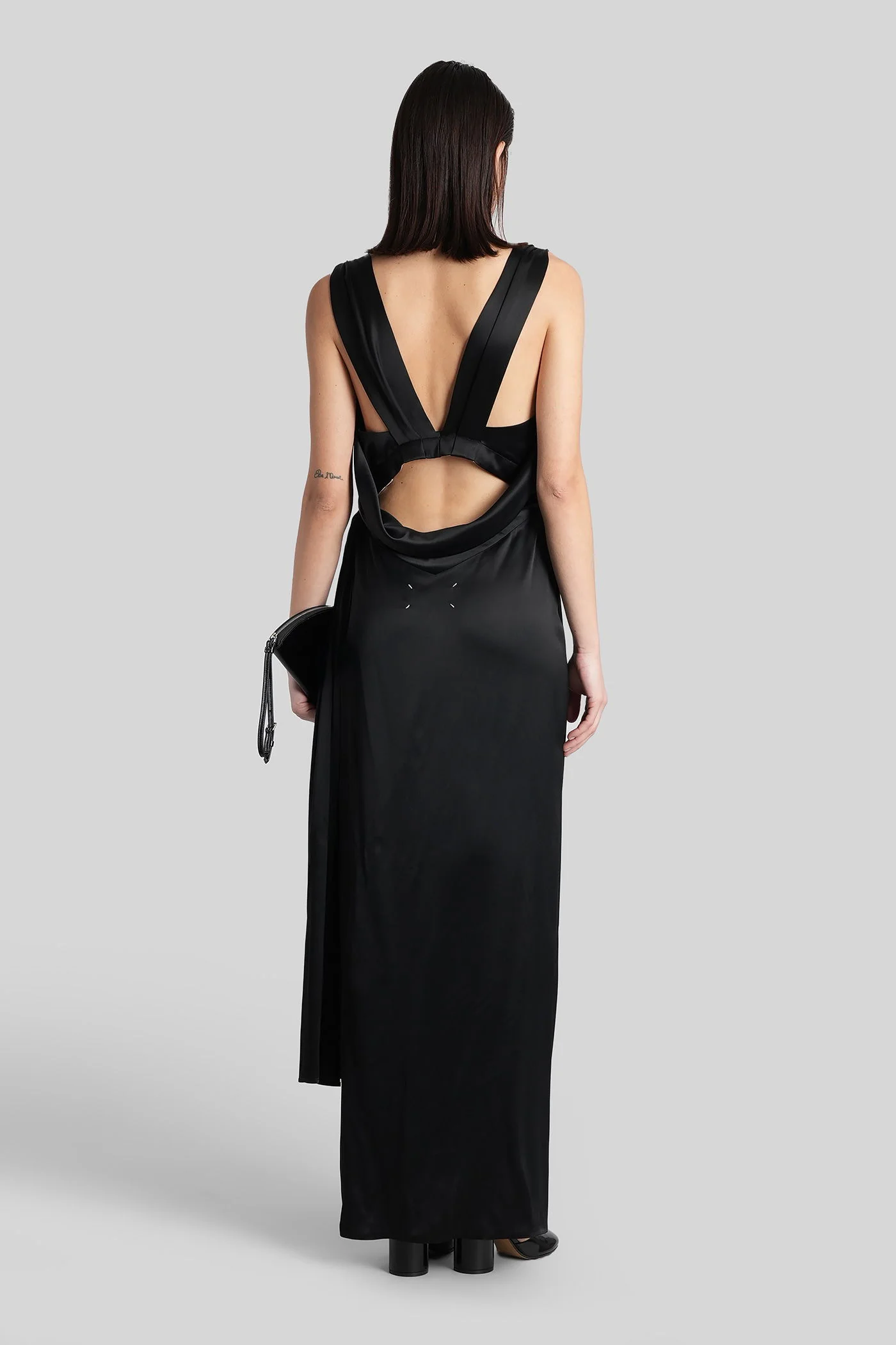 Long dress in black acetate - Image 18