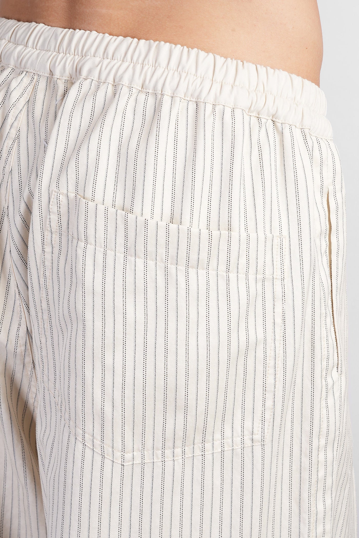 Pants in beige cotton - Image 5