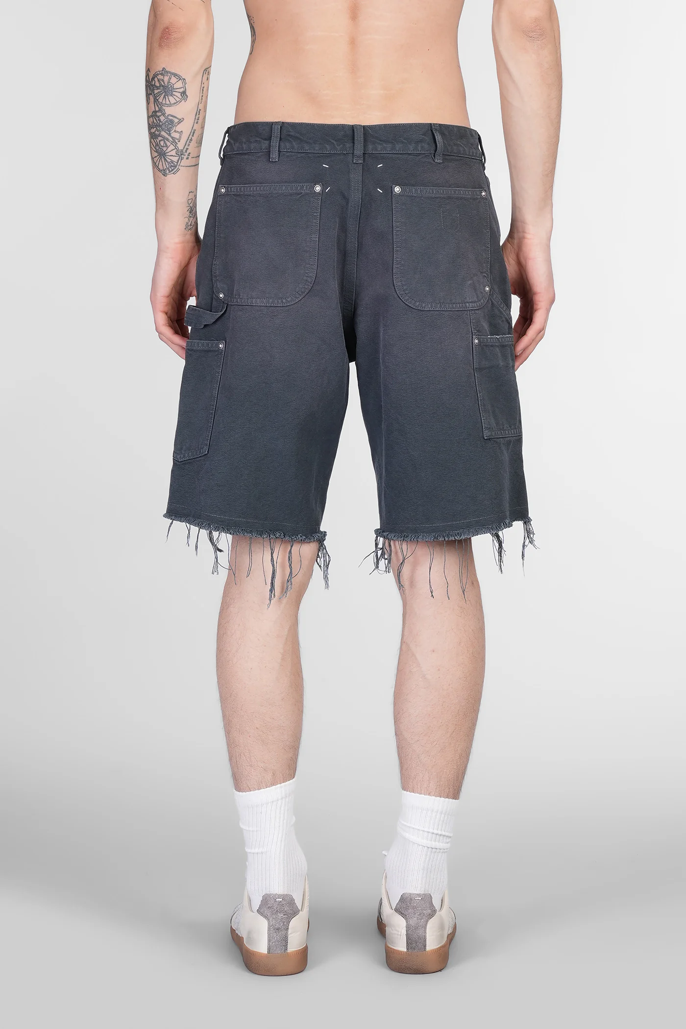 Shorts in grey denim - Image 3