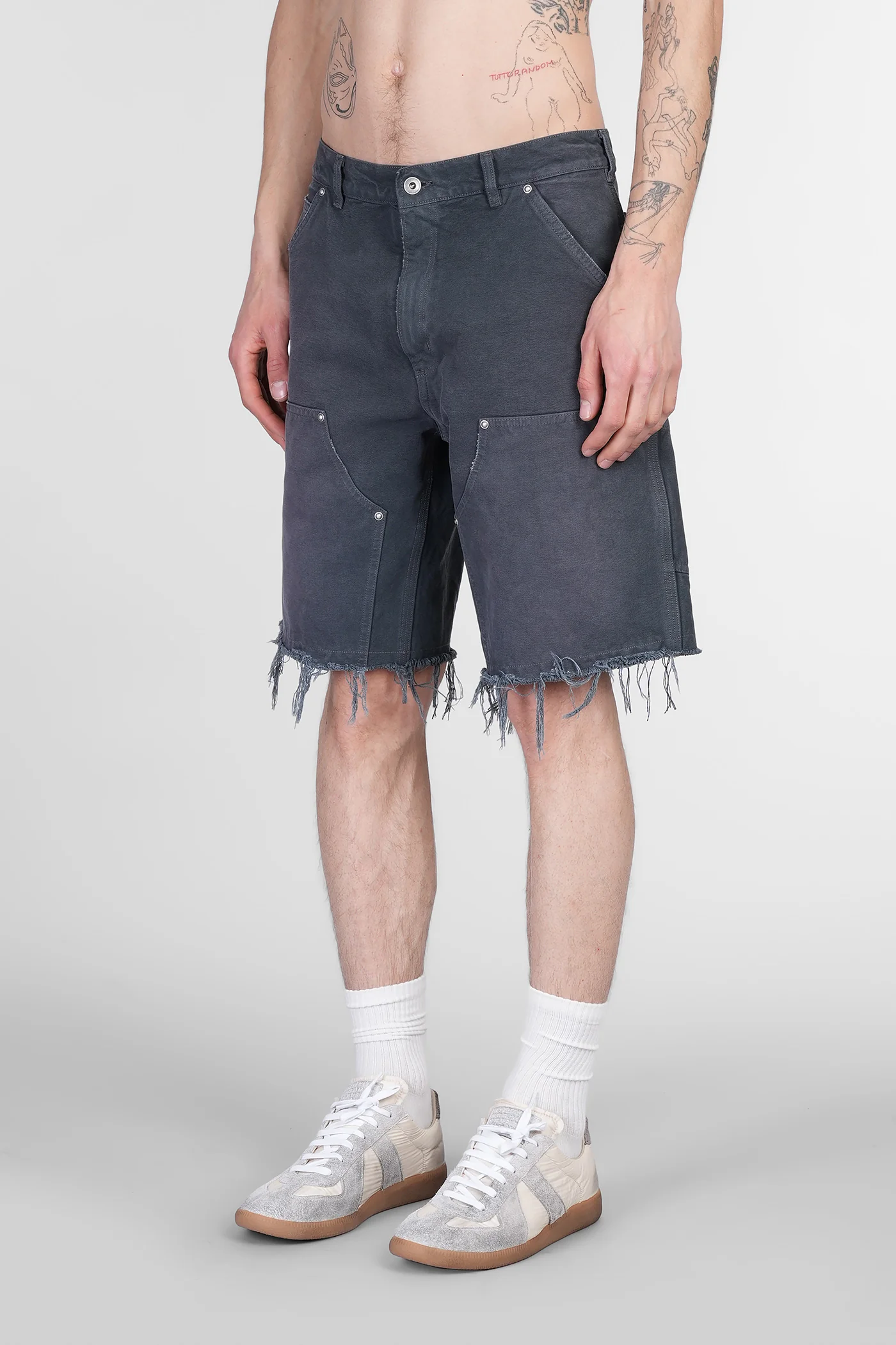 Shorts in grey denim - Image 4