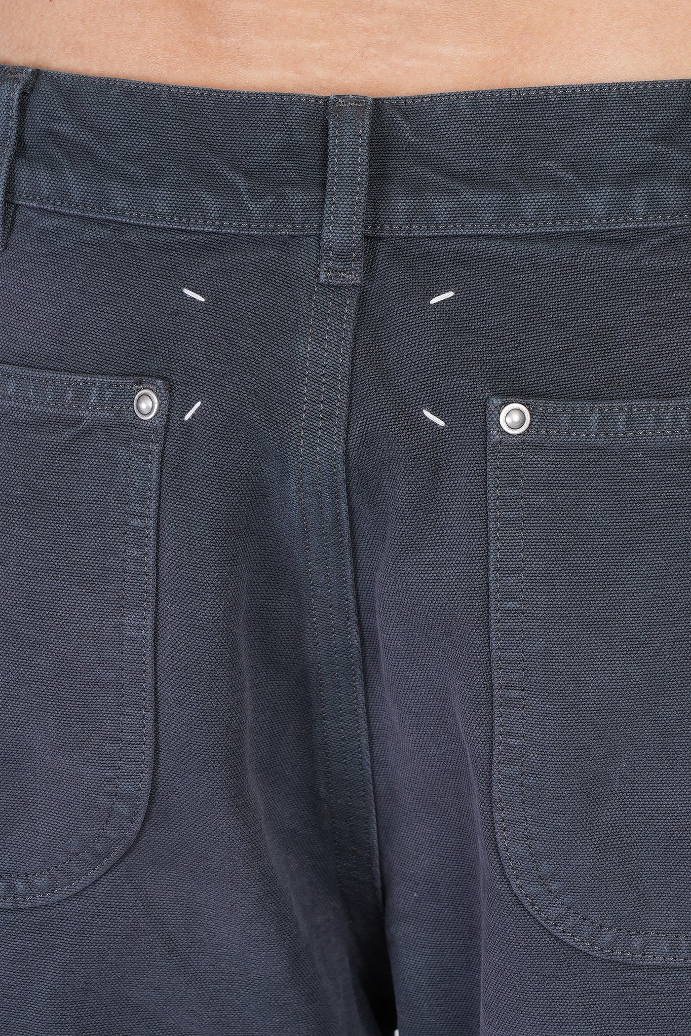Shorts in grey denim - Image 5