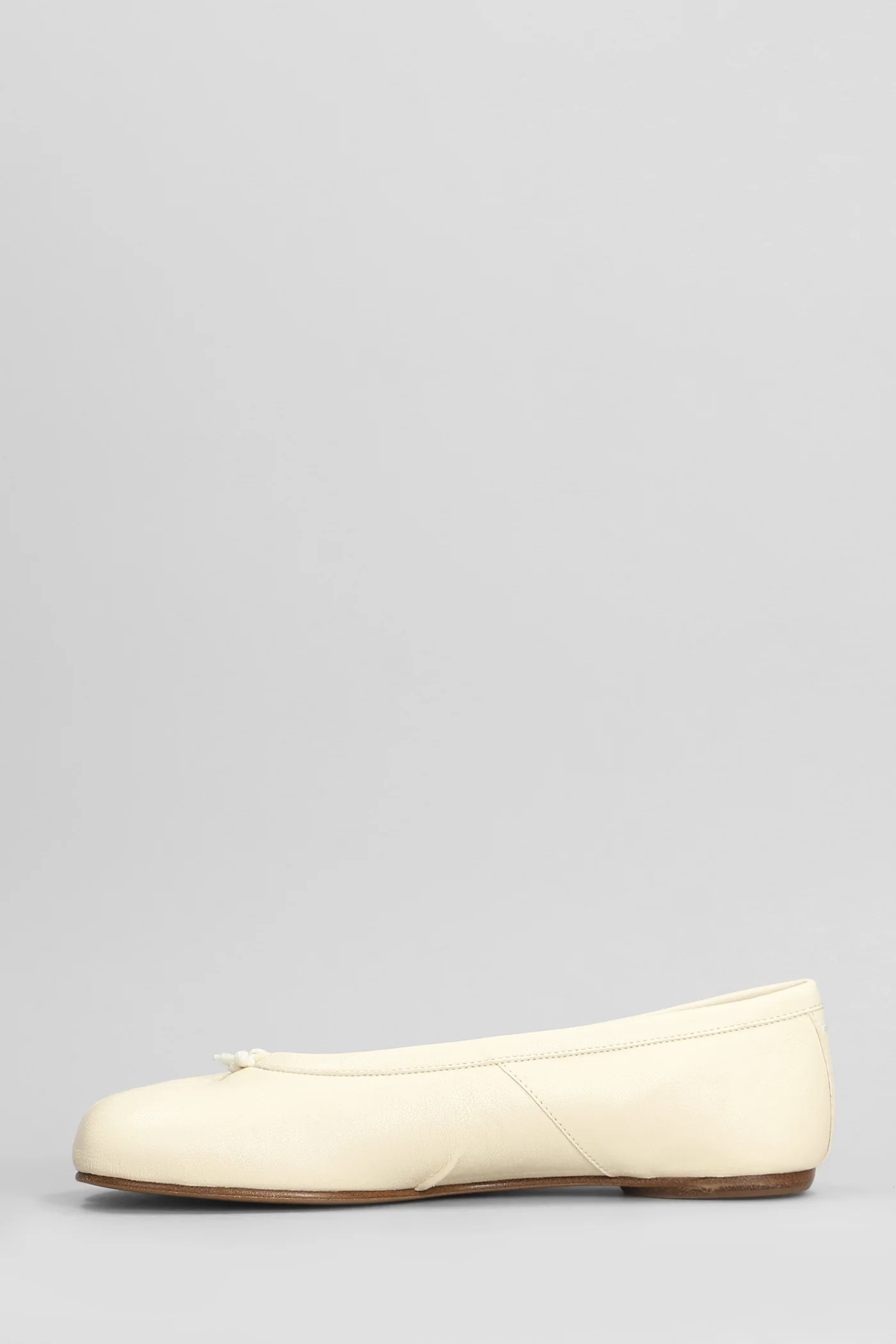 Tabi Ballet flats in beige leather - Image 3