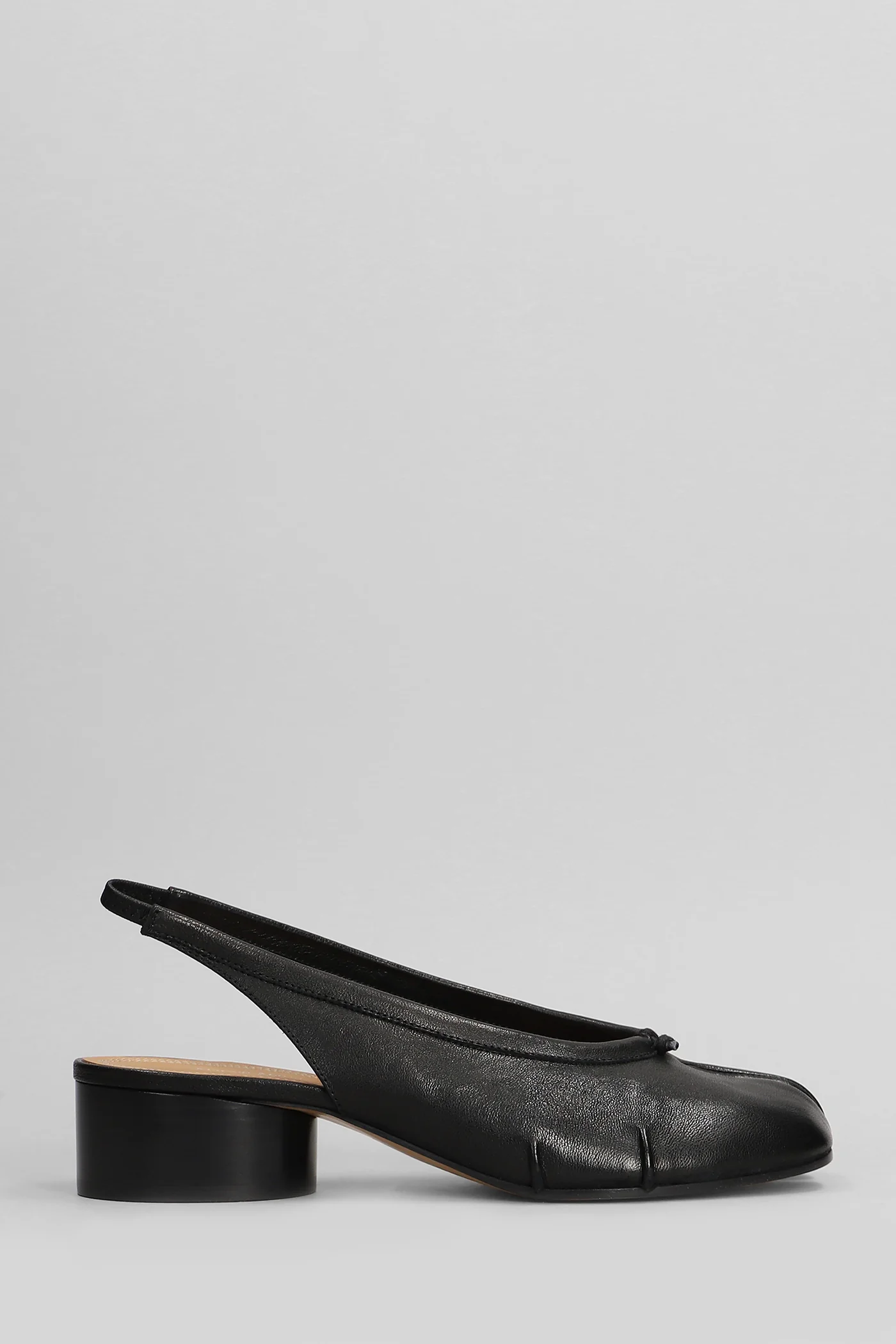 Tabi Ballet flats in black leather