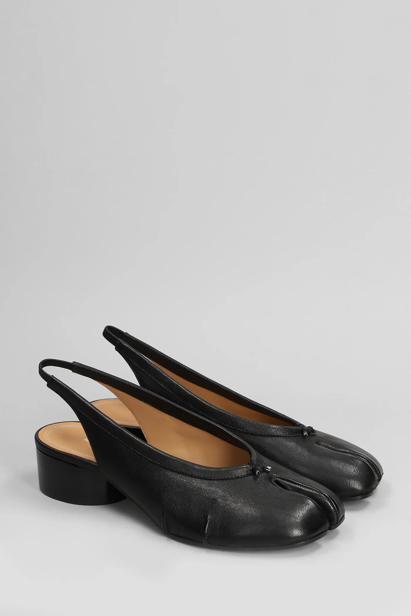 Tabi Ballet flats in black leather - Image 2