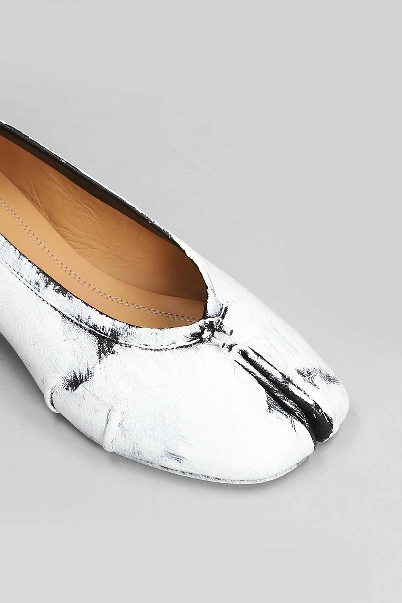 Tabi Ballet flats in white leather - Image 5