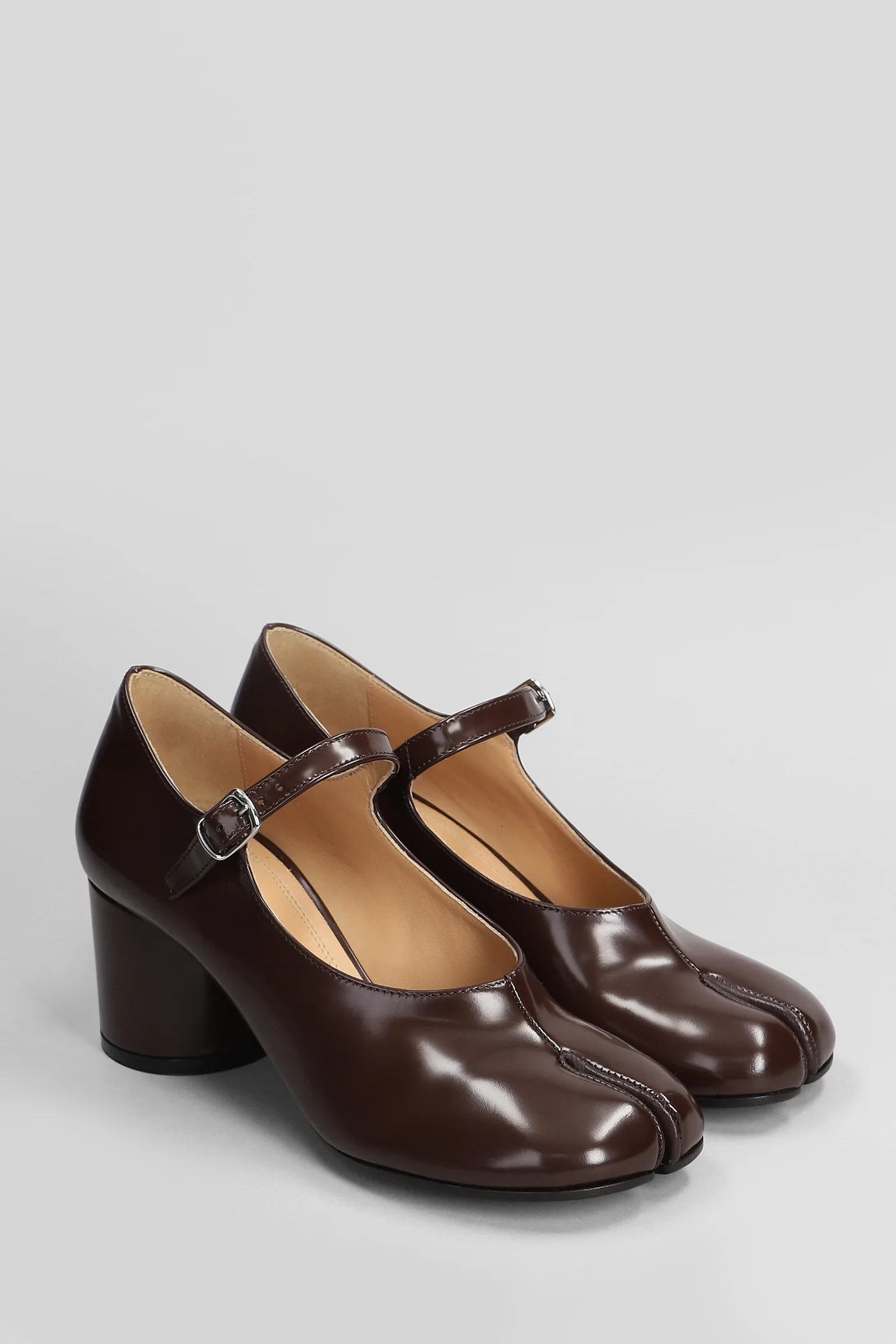 Tabi Pumps in brown leather - Image 2