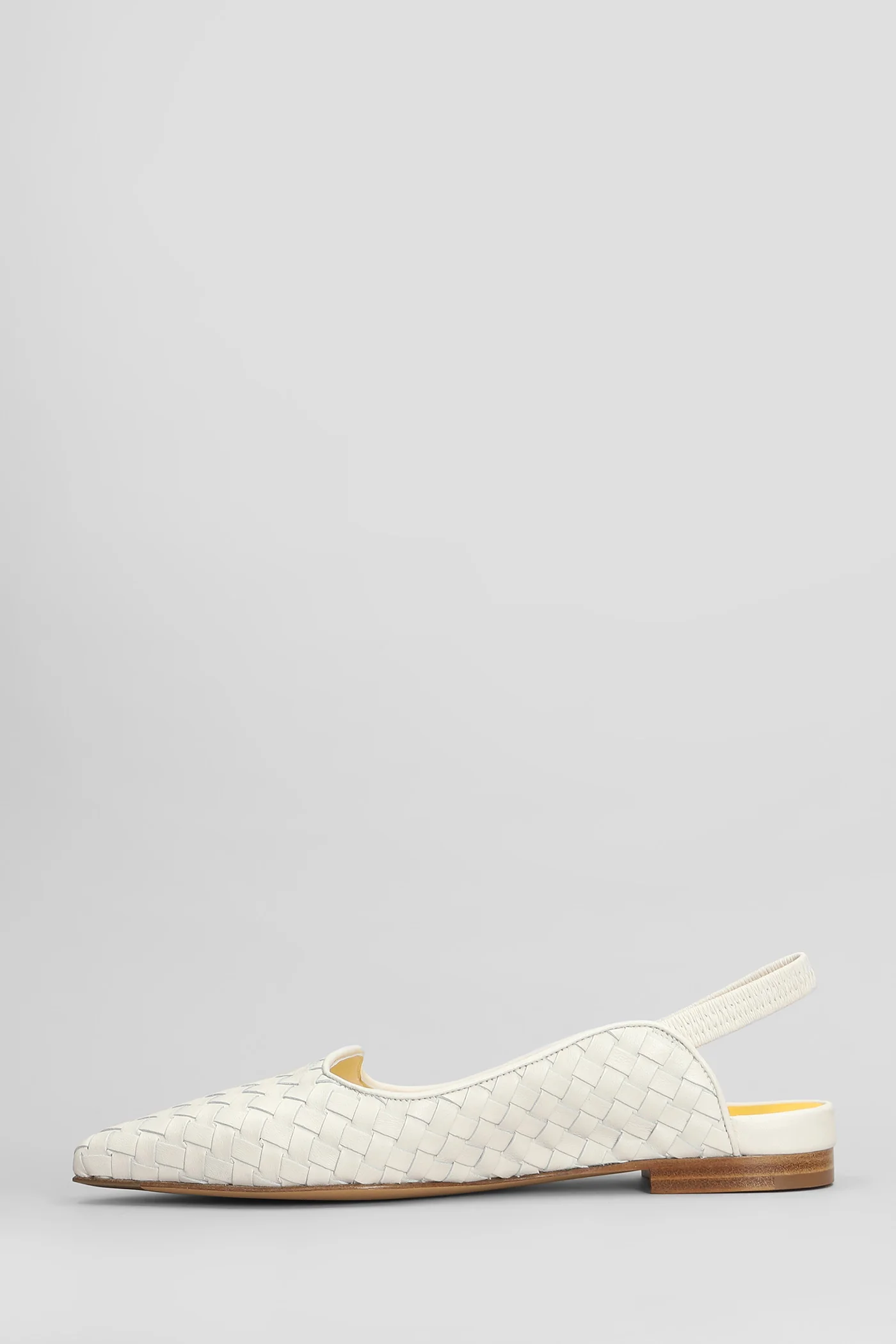 Ballet flats in white leather - Image 3