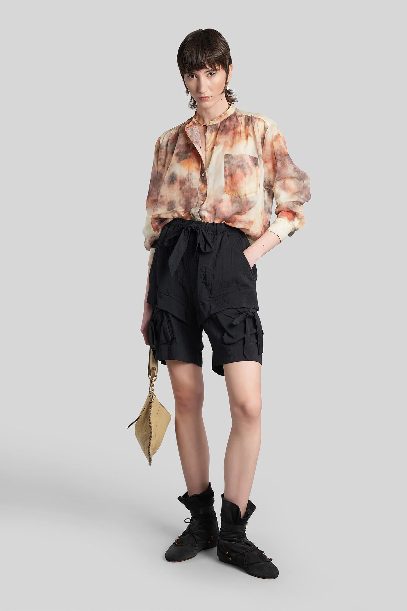 Bermia Shorts in black viscose - Image 2