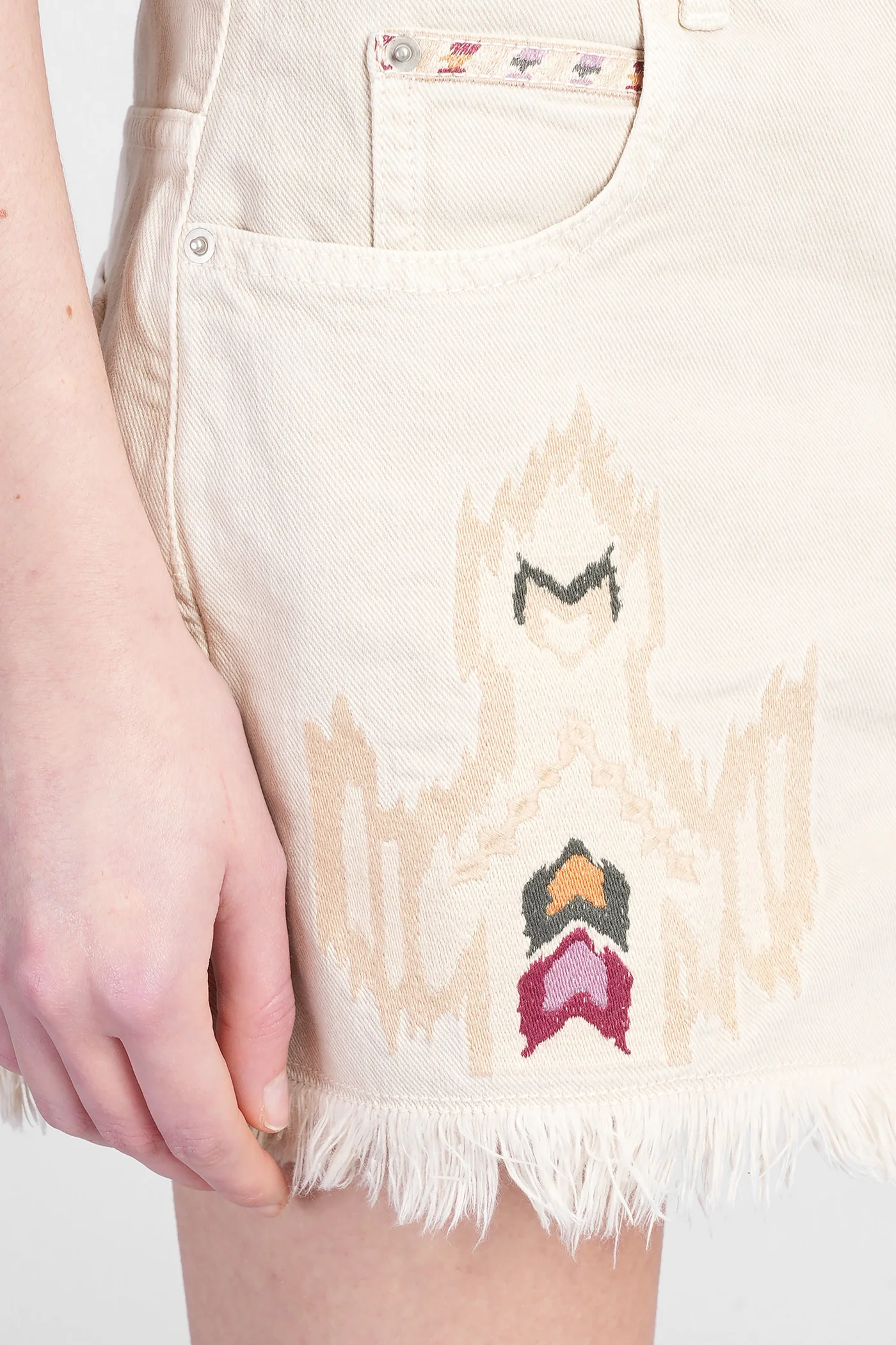 Lesia Shorts in beige cotton - Image 5