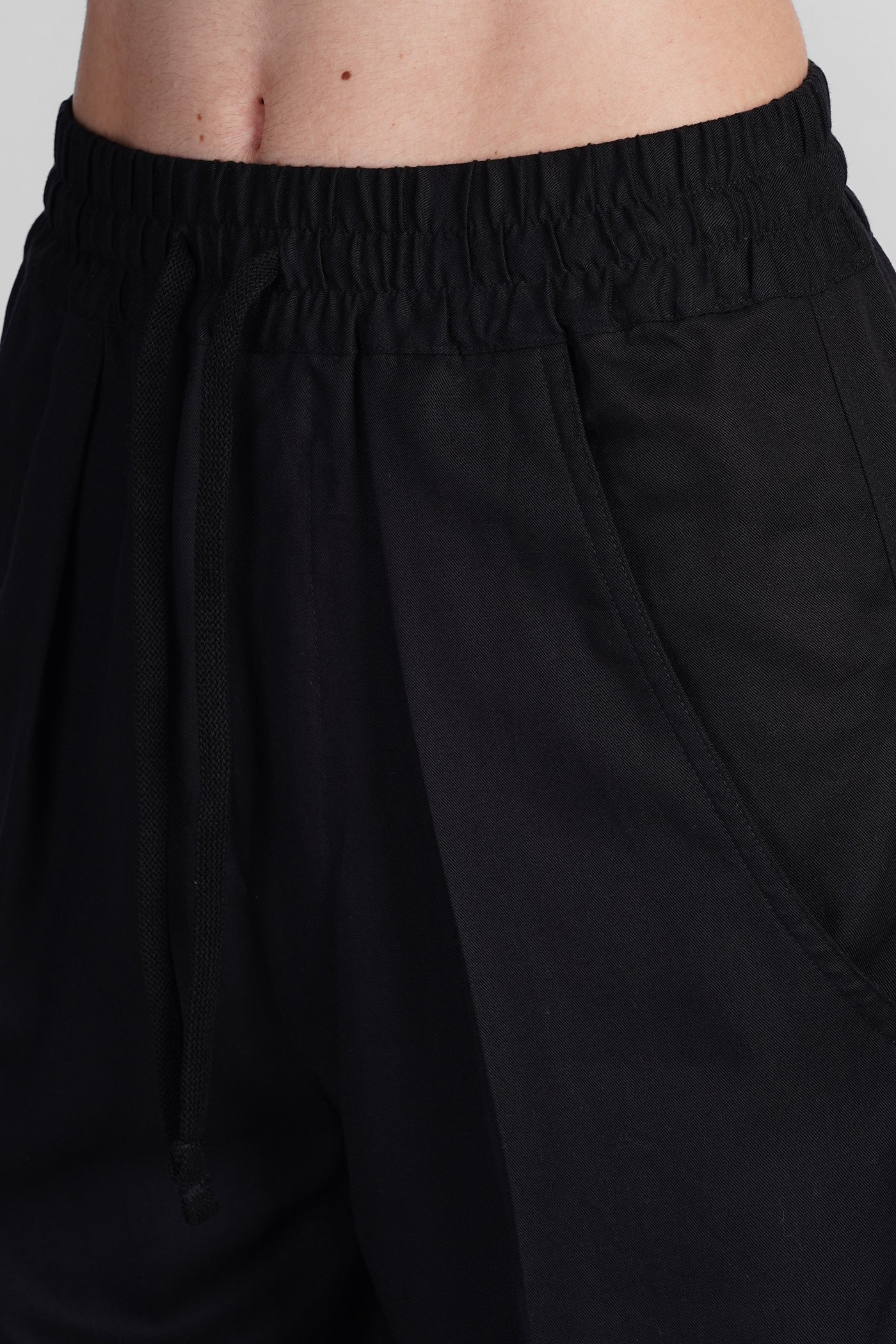 Vinciane Pants in black wool and polyester - Image 4