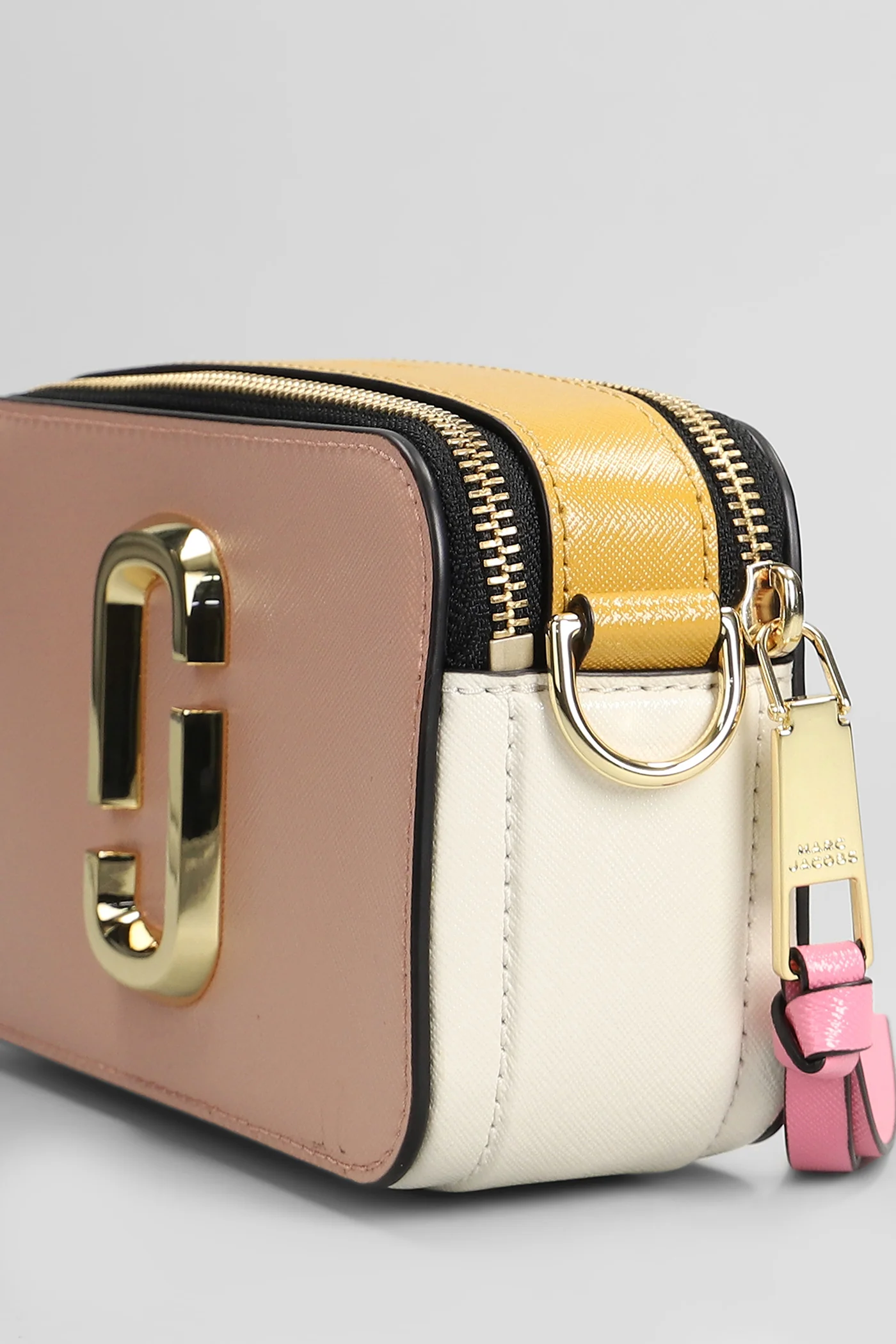 Snapshot Shoulder bag in rose-pink leather - Image 4