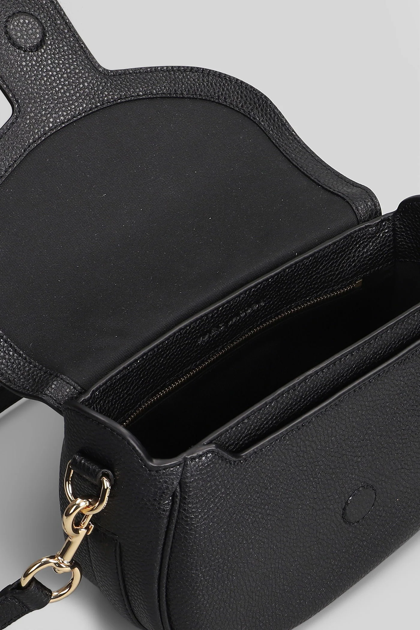 The large saddle Shoulder bag in black leather - Image 4