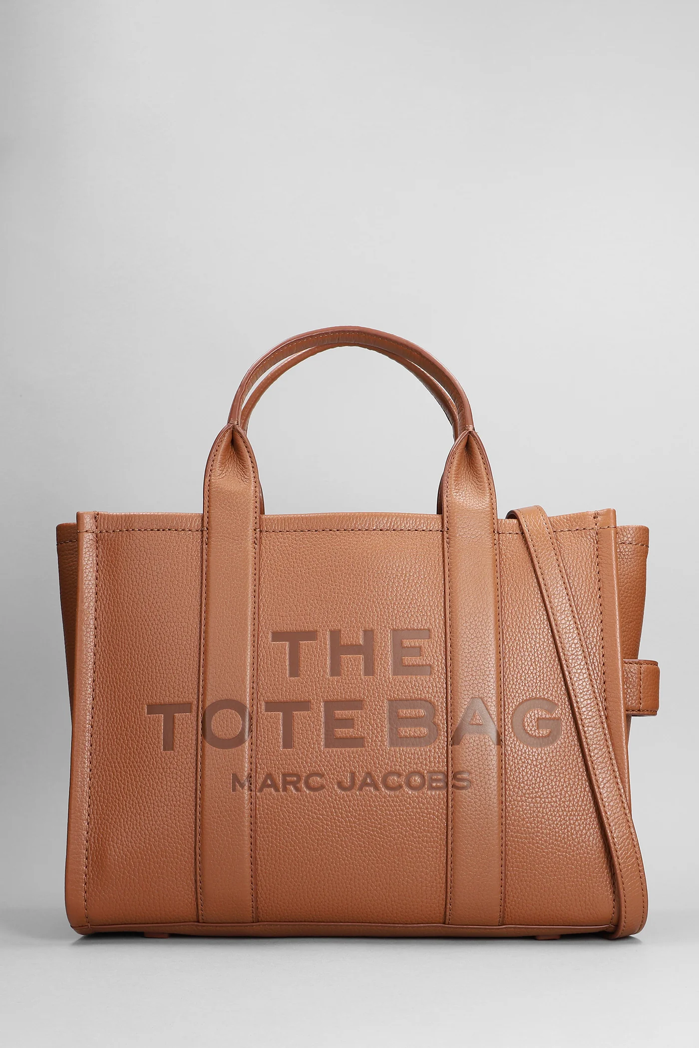 The medium tote Tote in leather color leather
