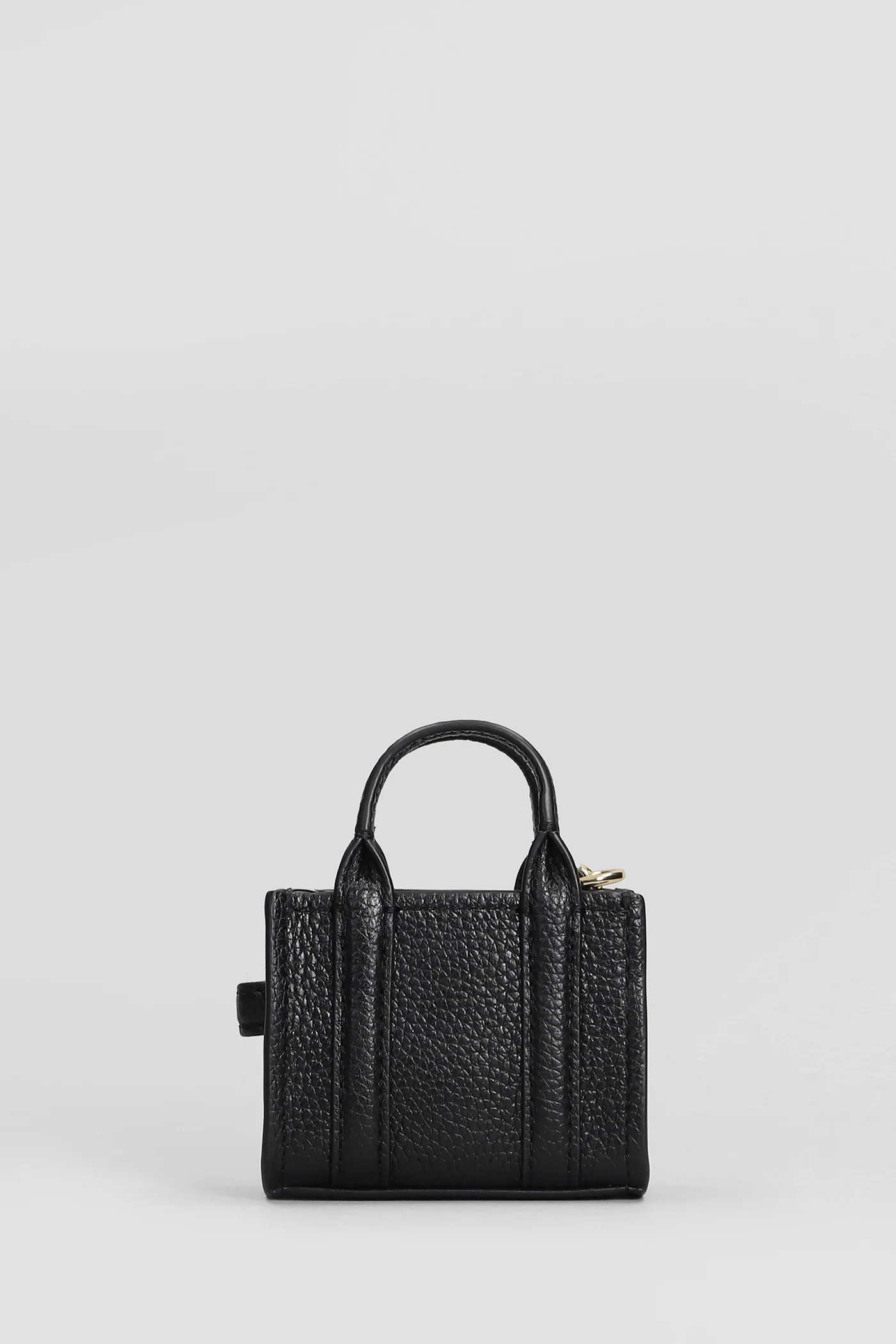 The nano tote charm in black leather - Image 3