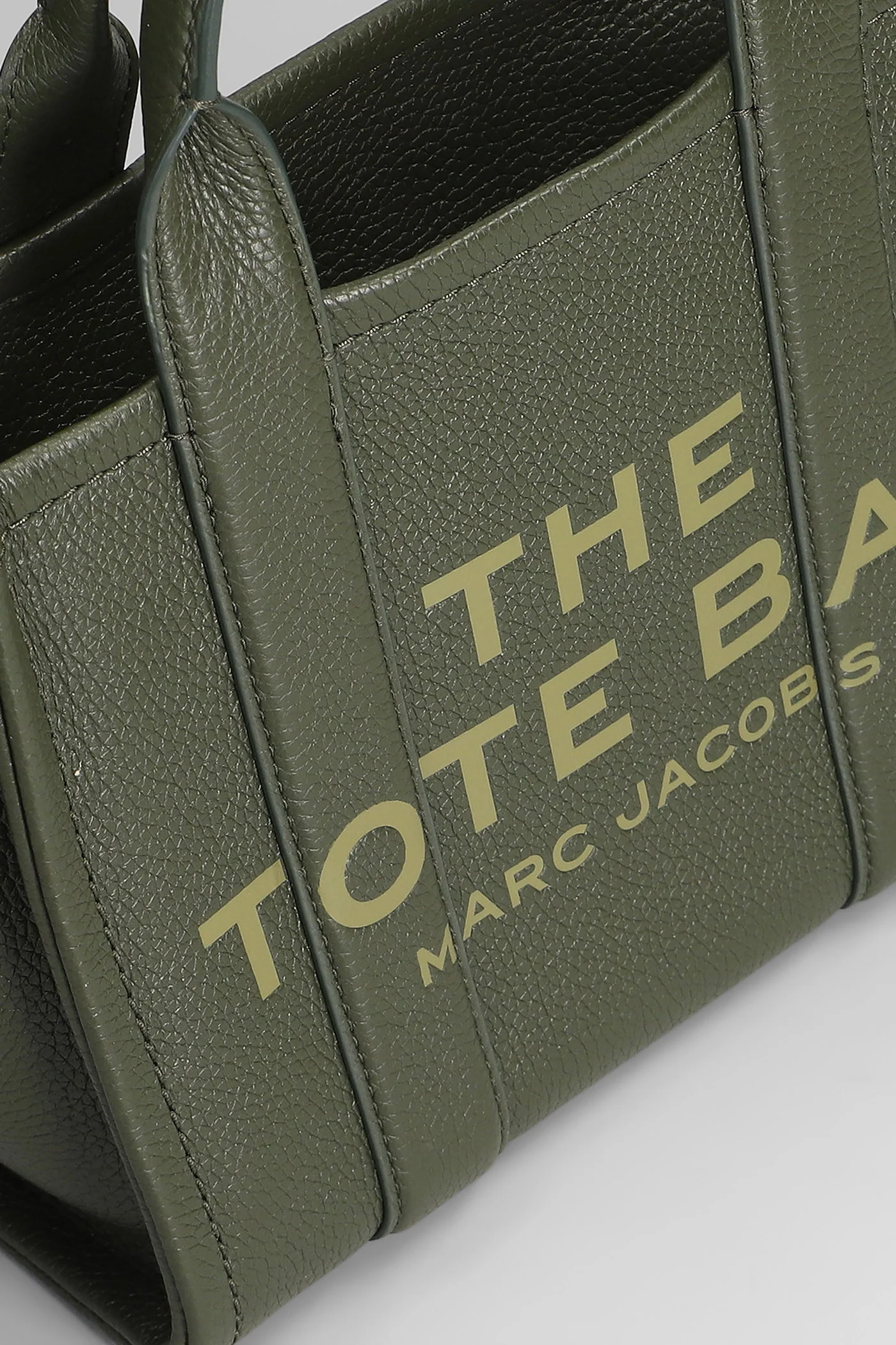 The small tote Tote in green leather - Image 4