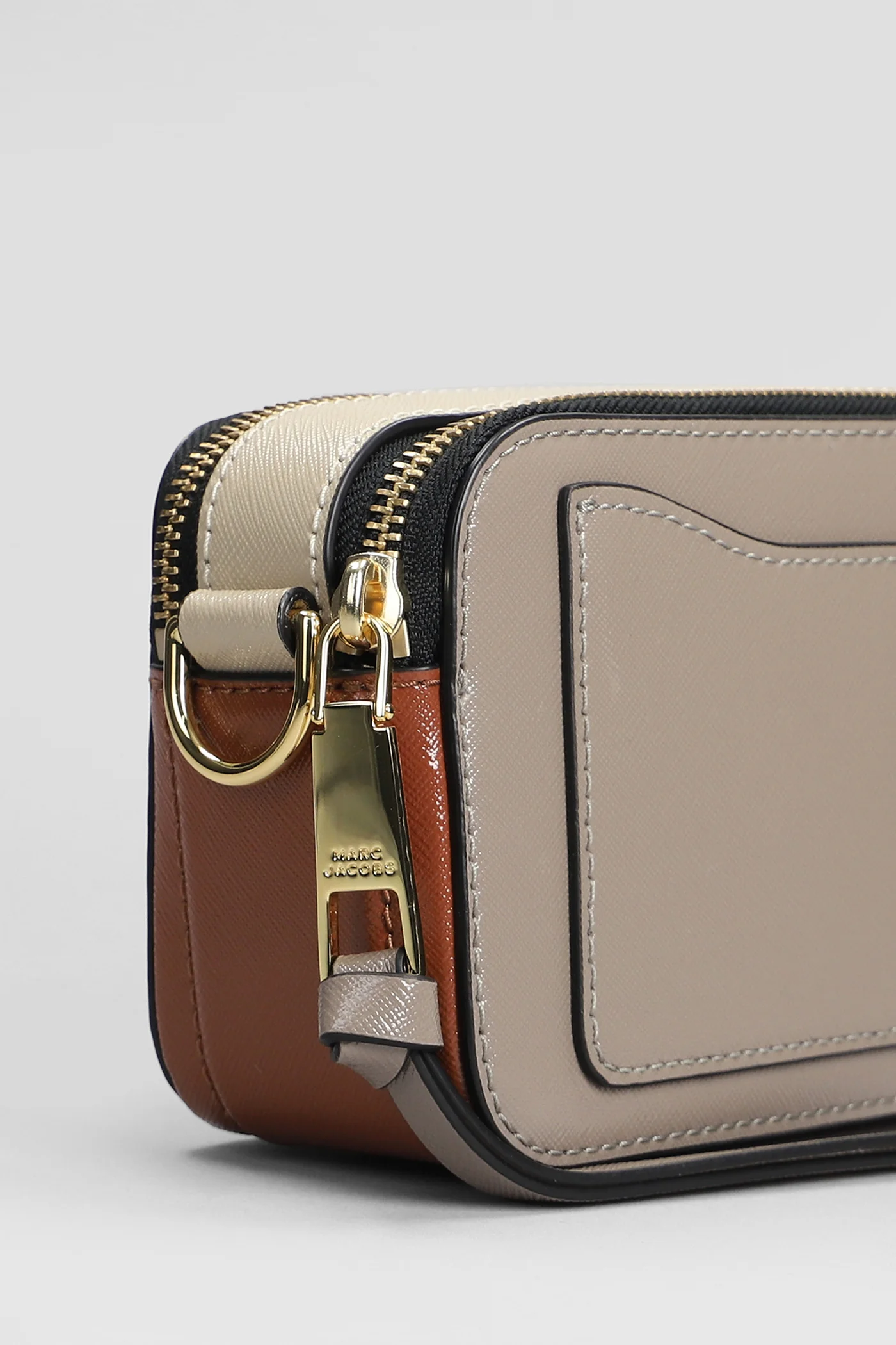 The snapshot Shoulder bag in taupe leather - Image 4
