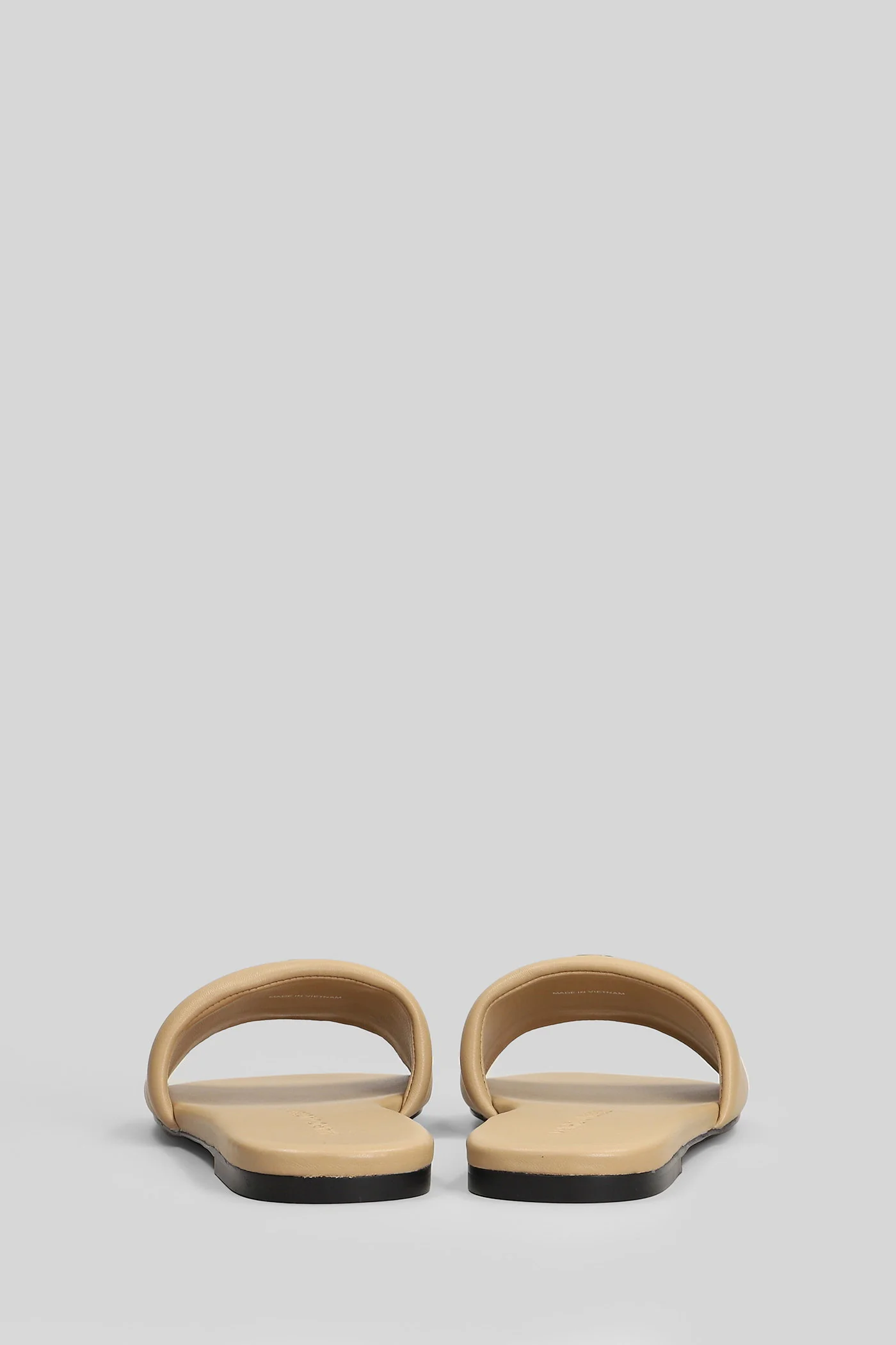 The snapshot slide Flat sandal-slipper in Camel leather - Image 4