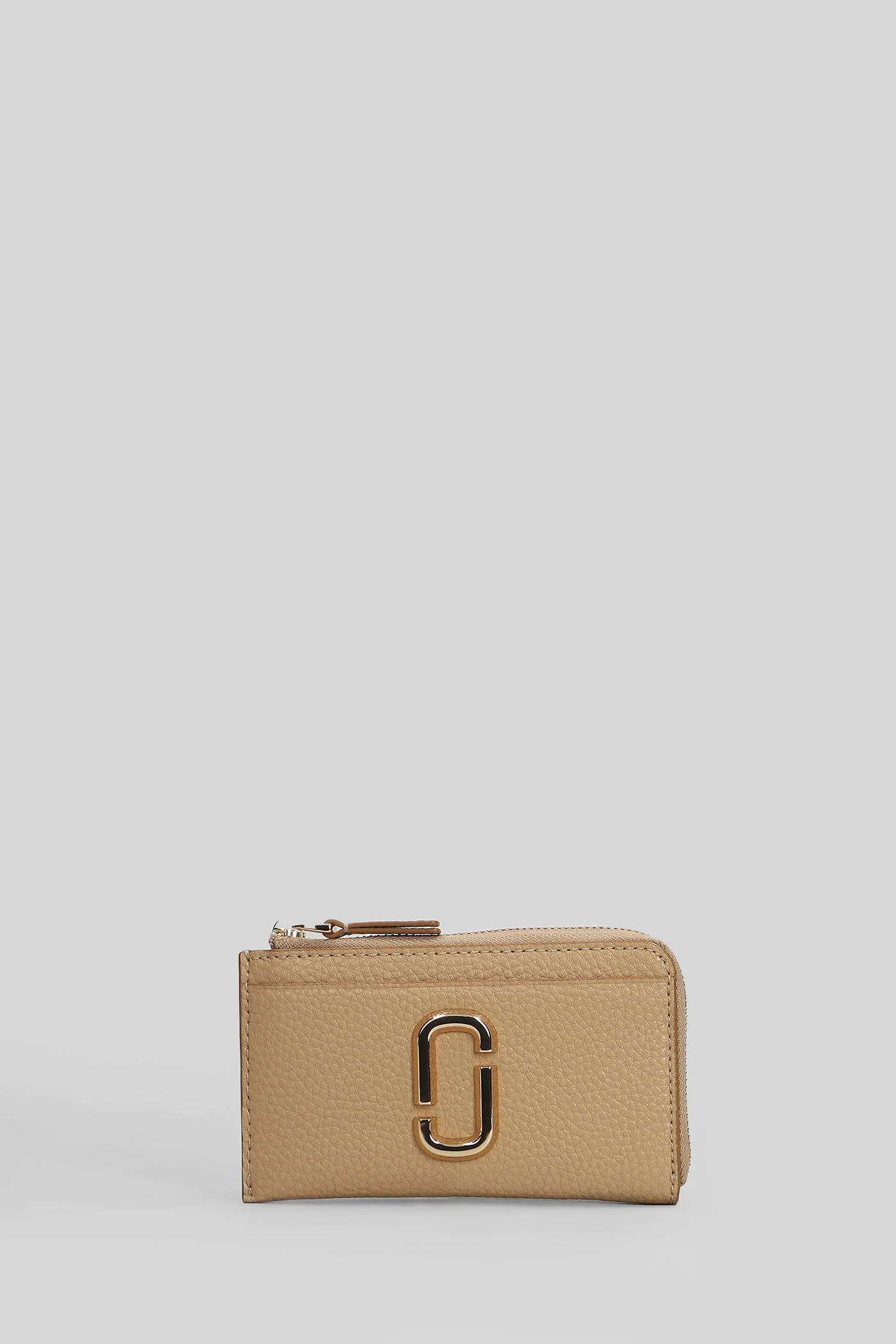 The top zip multi Wallet in taupe leather