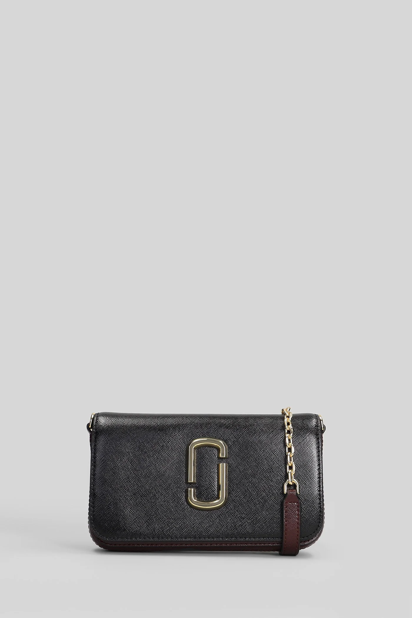 The wallet on chain Wallet in black leather