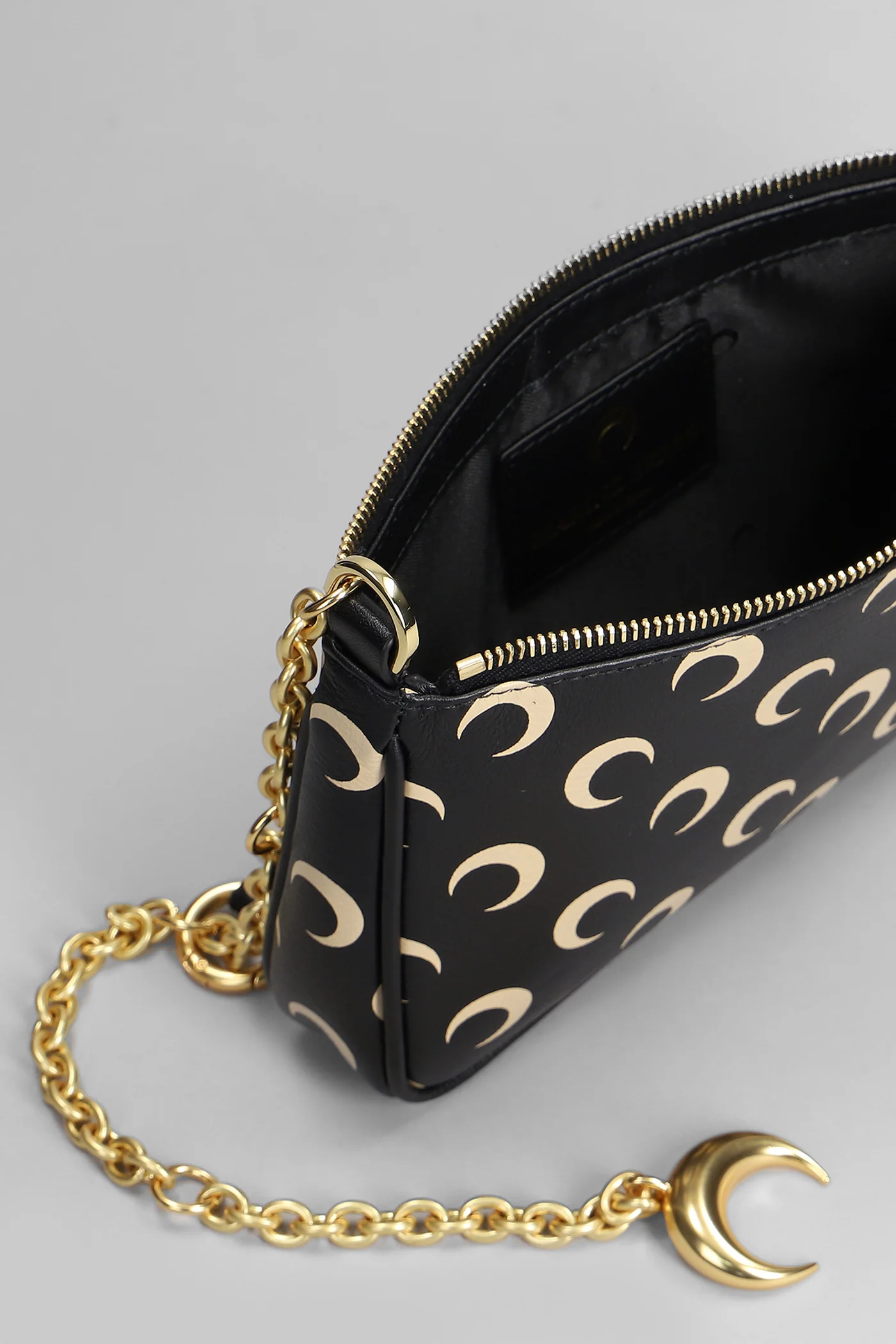 Shoulder bag in black leather - Image 4