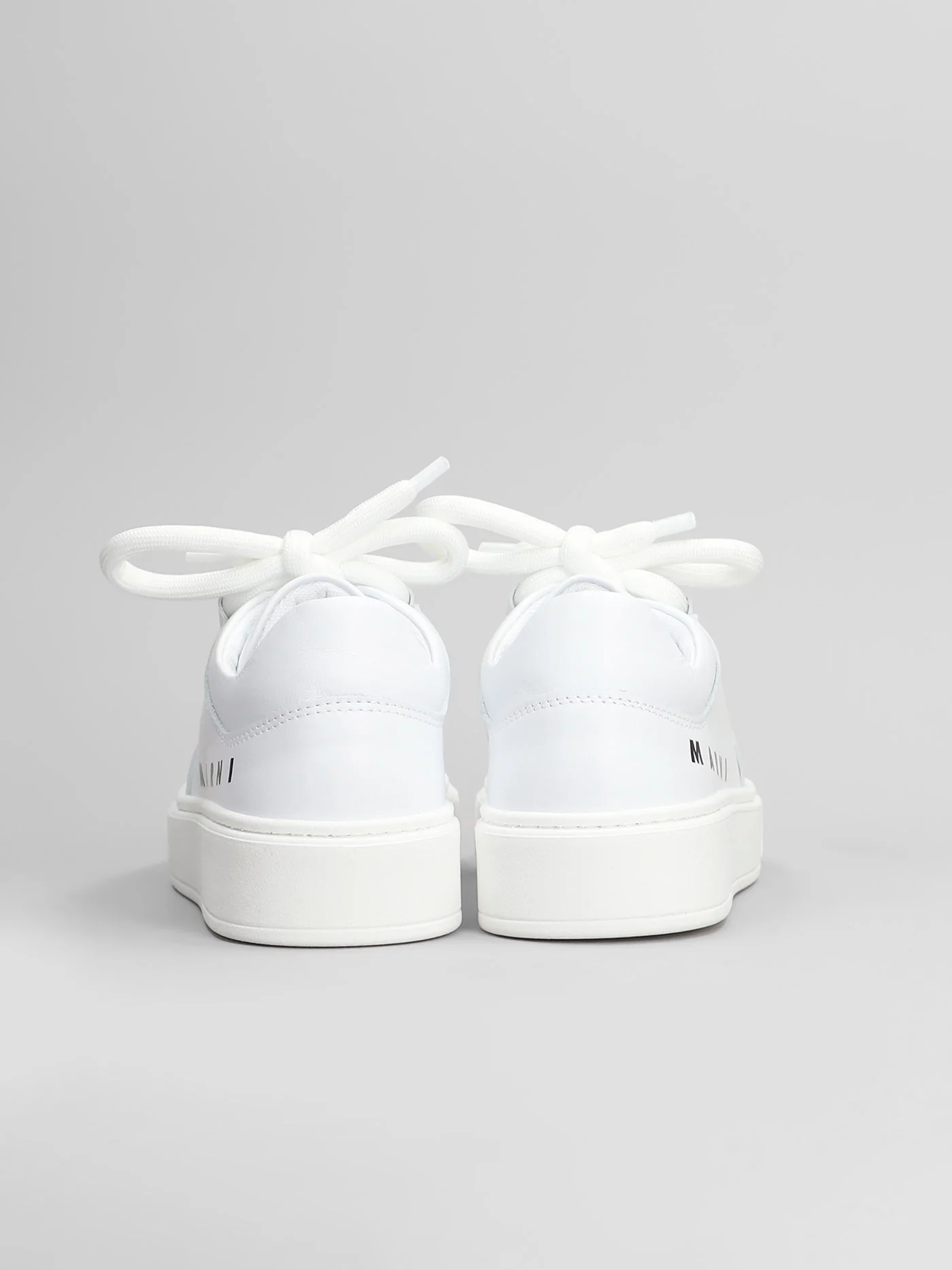 Sneakers in white leather - Image 4