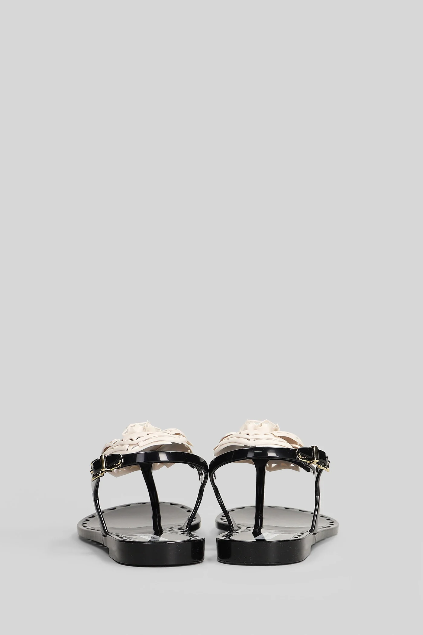 Afrodite Flat sandal-slipper in black rubber/plasic - Image 4