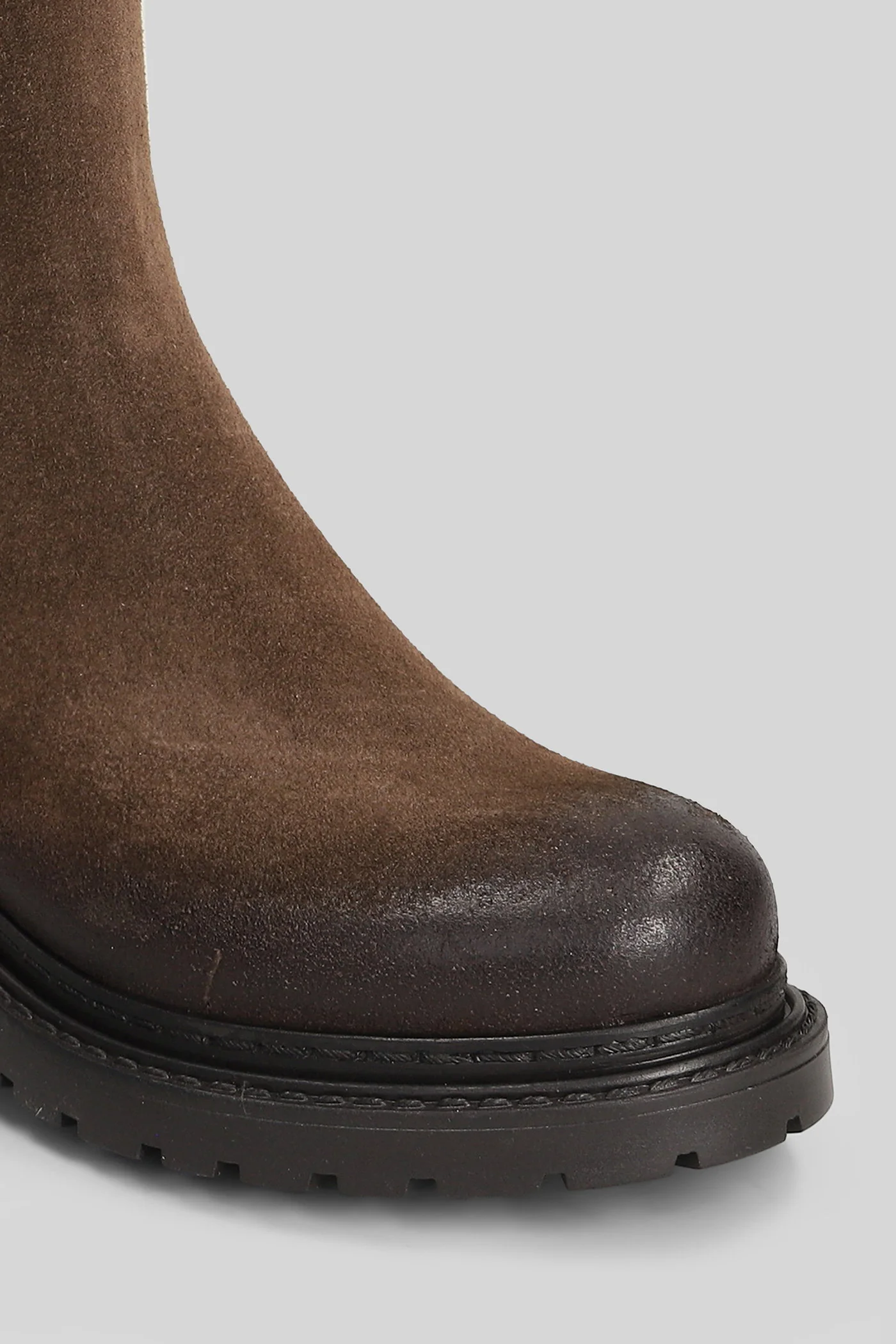 Combat boots in dark brown suede - Image 5