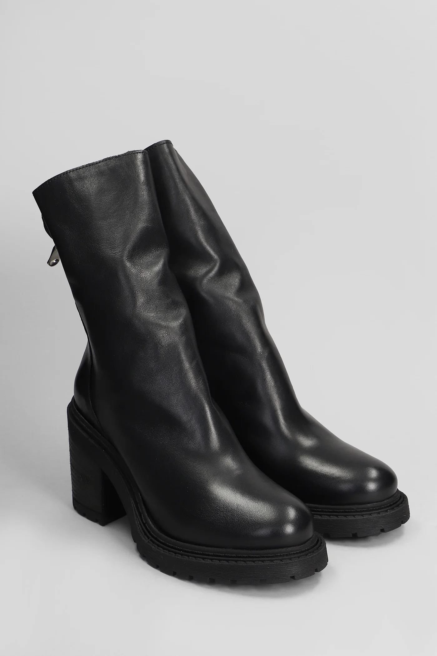 High heels Ankle boots in black leather - Image 2