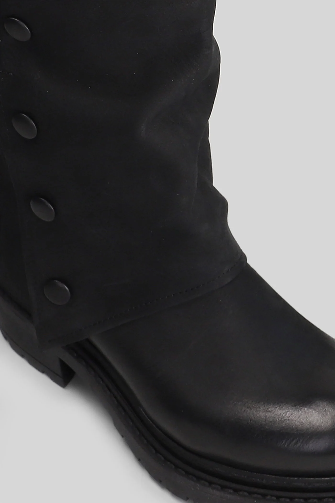 low heels boots in black nubuck - Image 5