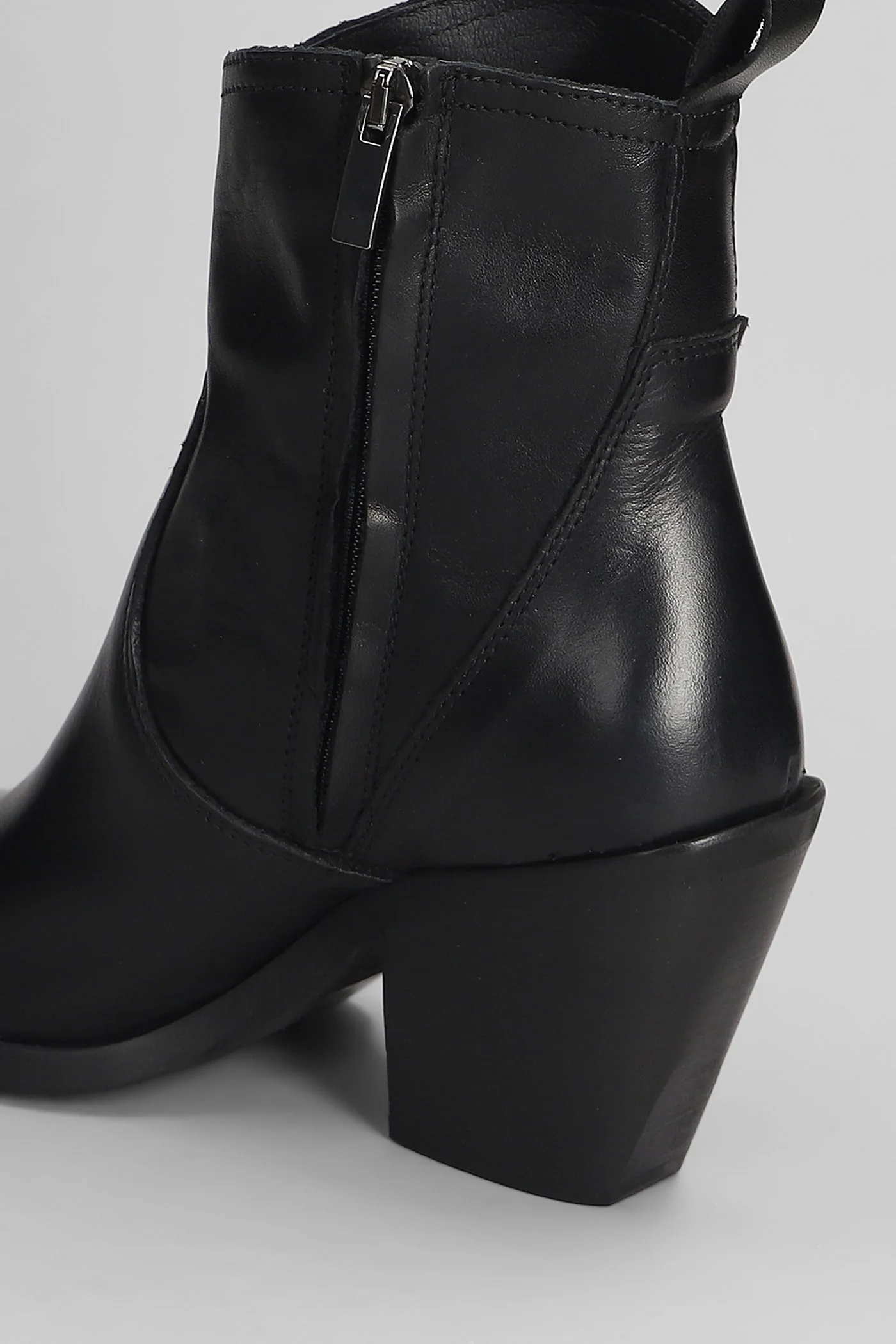 texan Ankle boots in black leather - Image 5