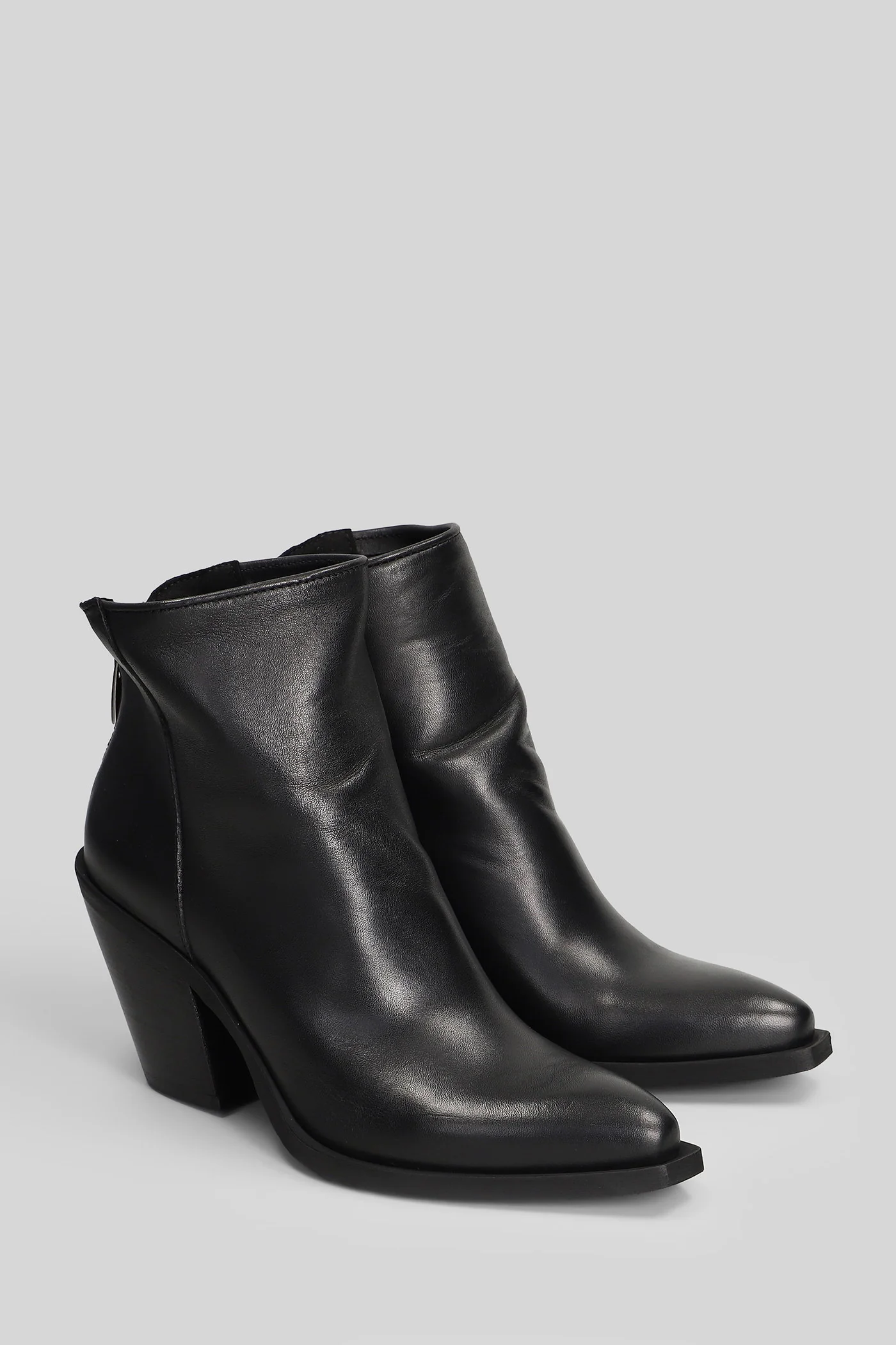 texan Ankle boots in black leather - Image 2